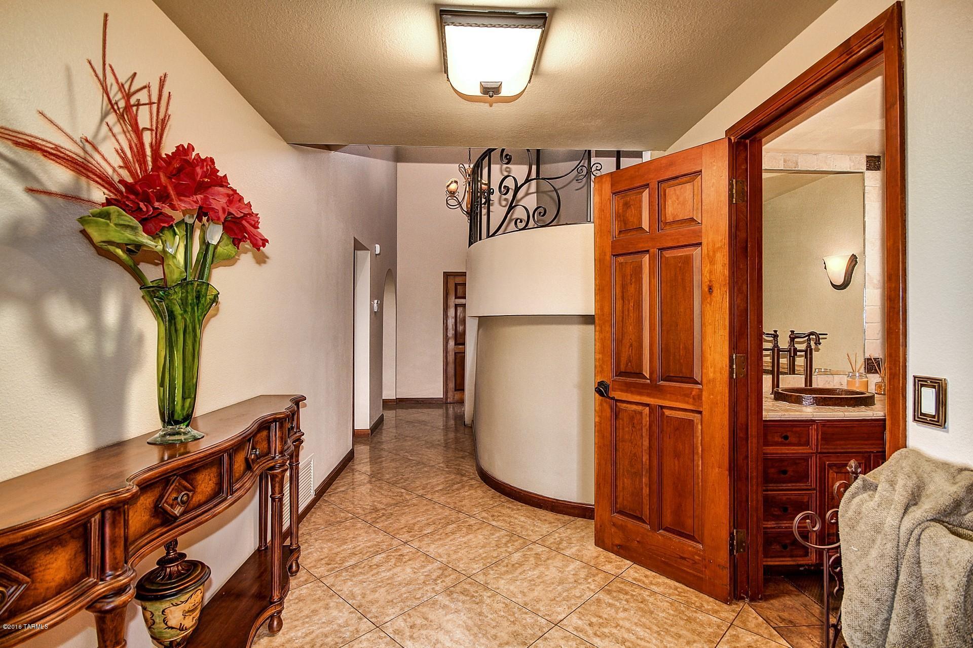 Tucson National Est - Residential