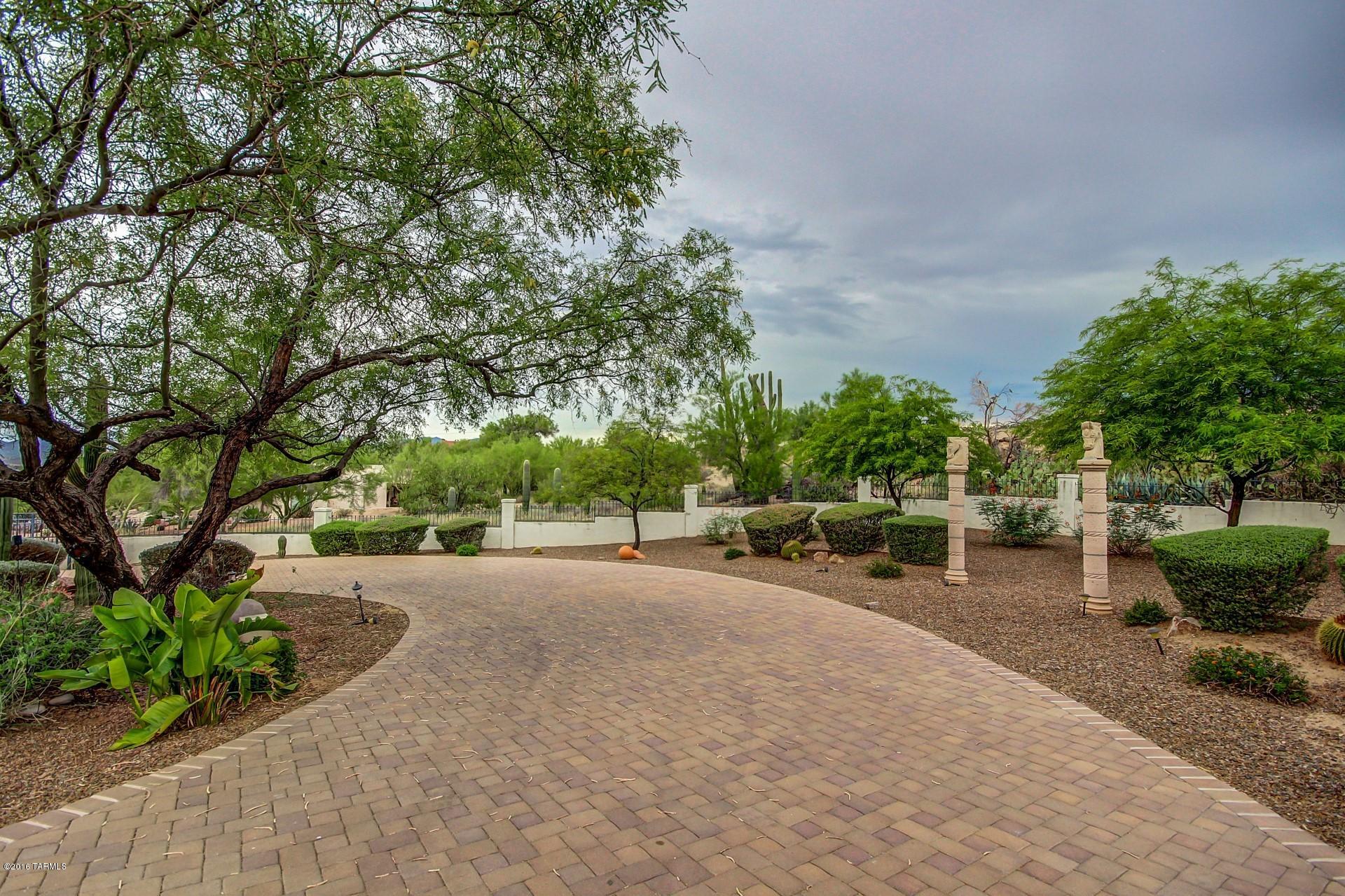 Tucson National Est - Residential