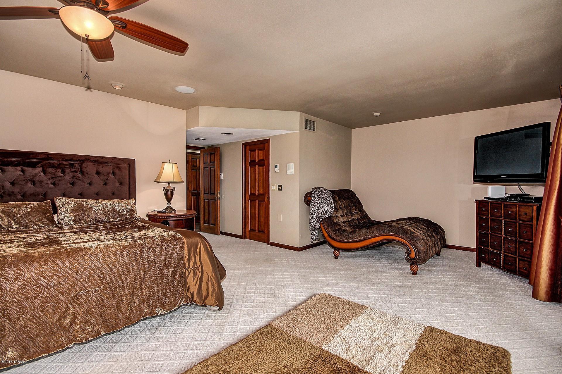 Tucson National Est - Residential