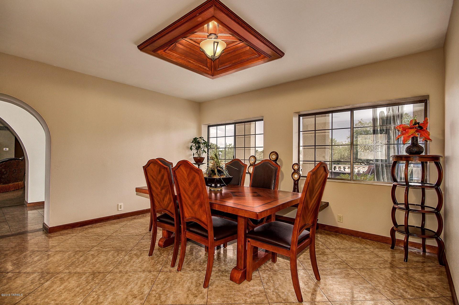 Tucson National Est - Residential