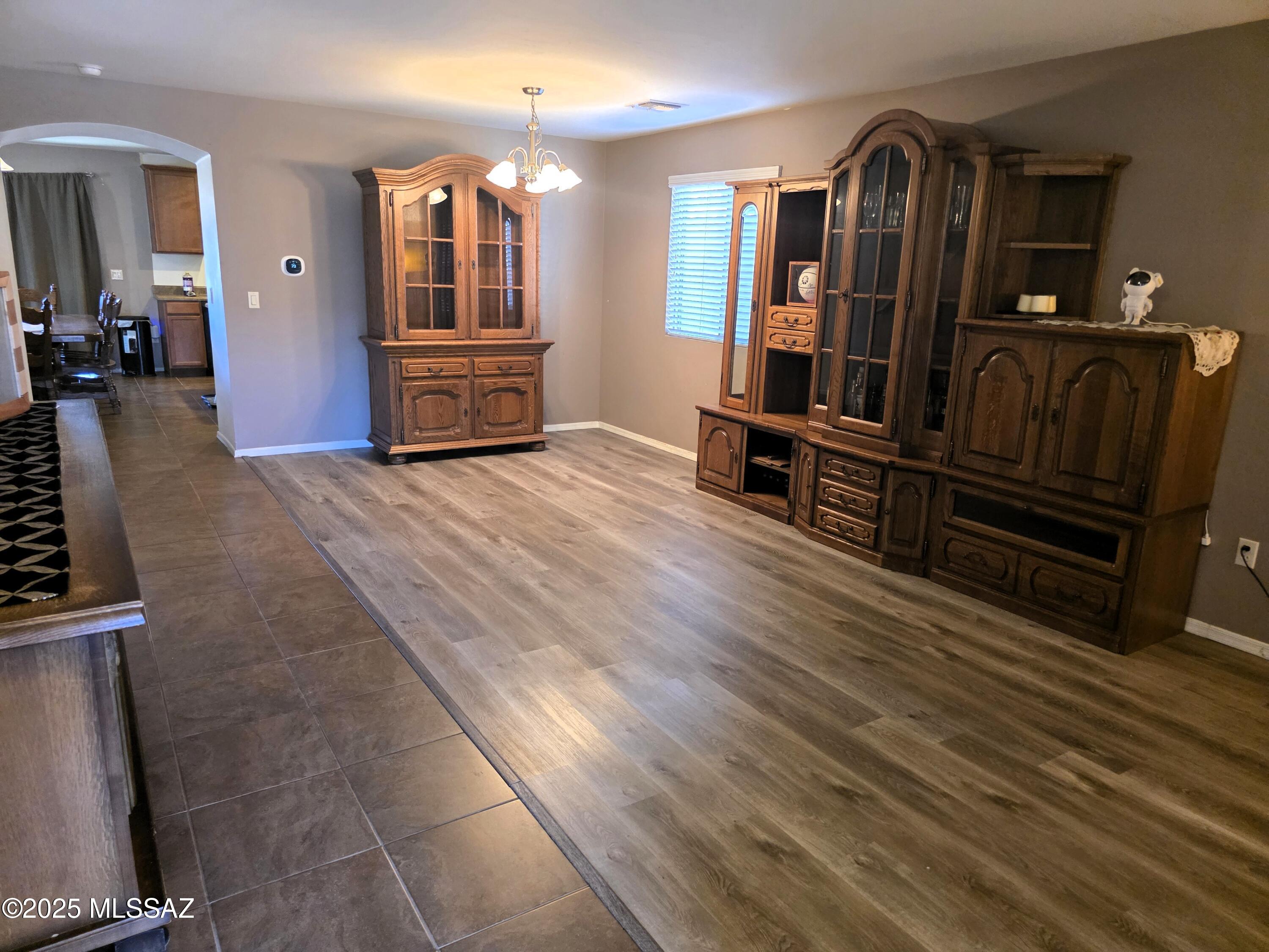 346 S J Niles Puckett Avenue