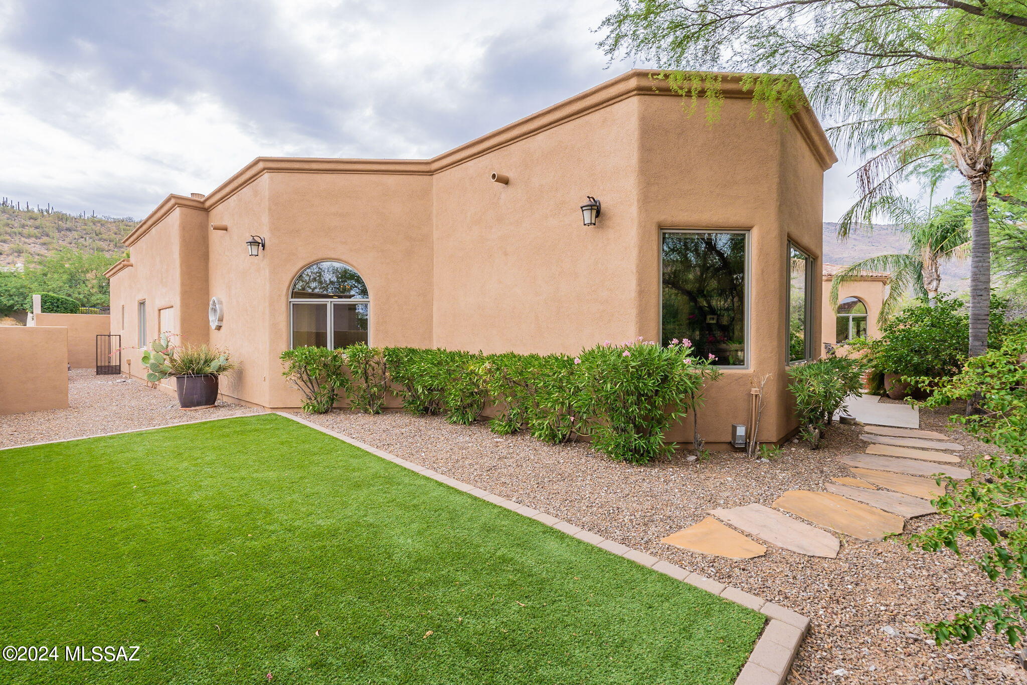Alta Vista Village II (1-28) - Residential