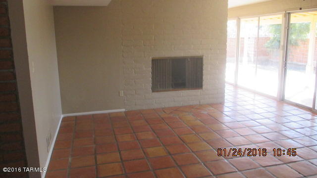 Casas Adobes Estates (448-465) - Residential