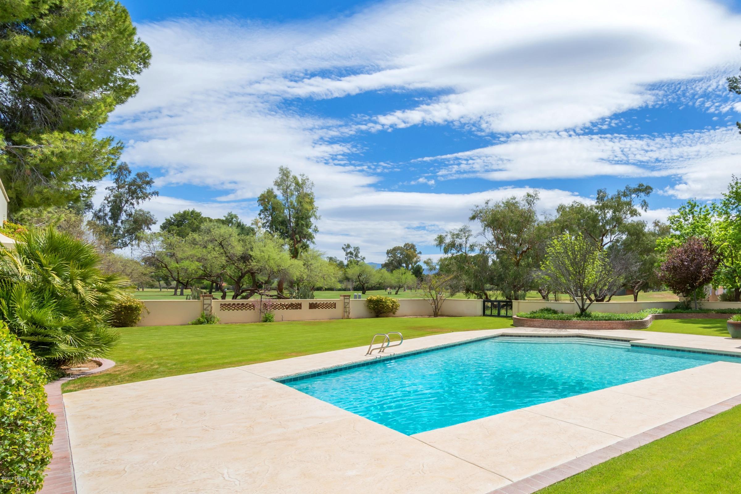 Country Club Estates NO. 1 - Residential