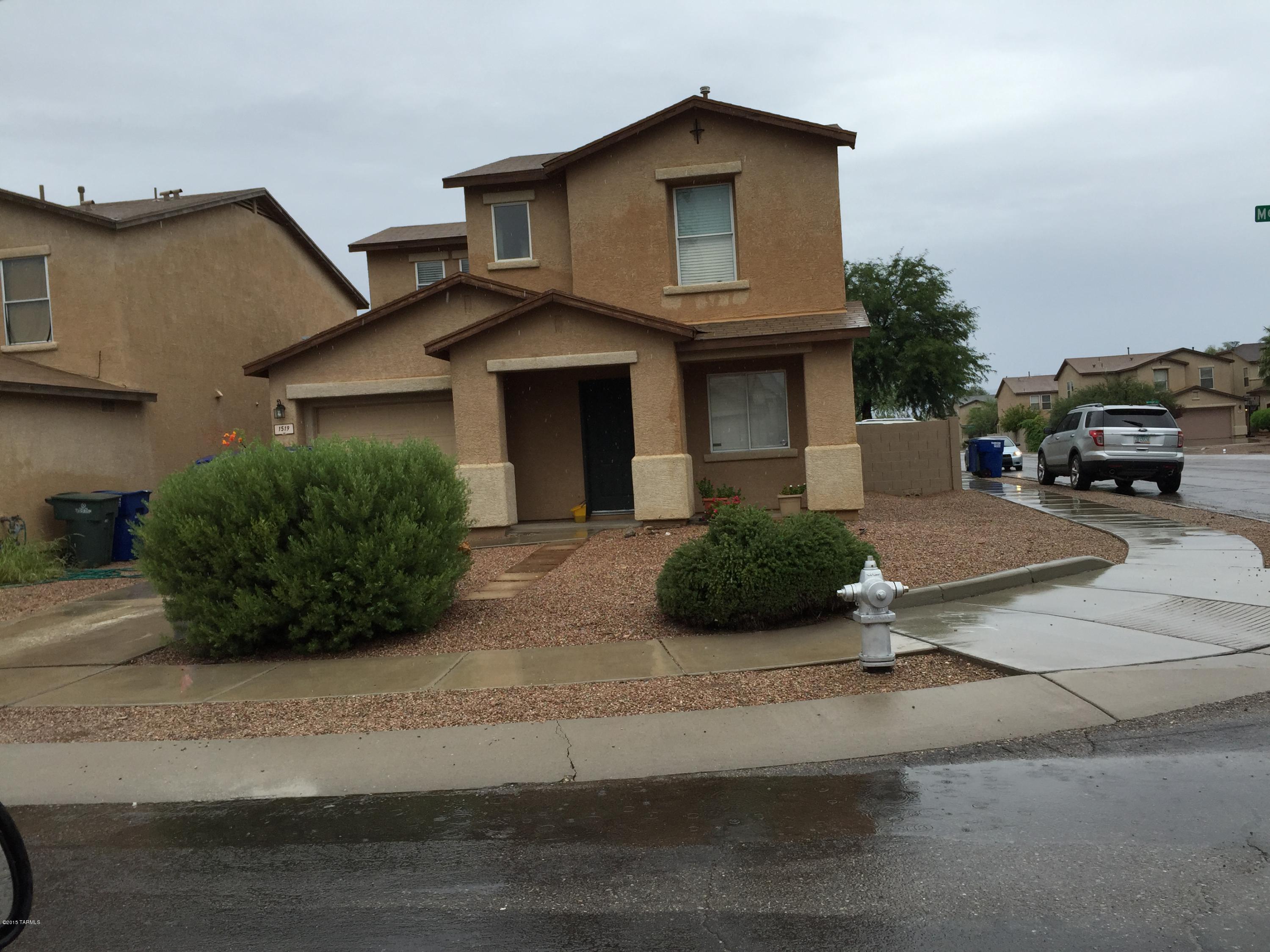Arroyo Vista (1-166) - Residential Lease