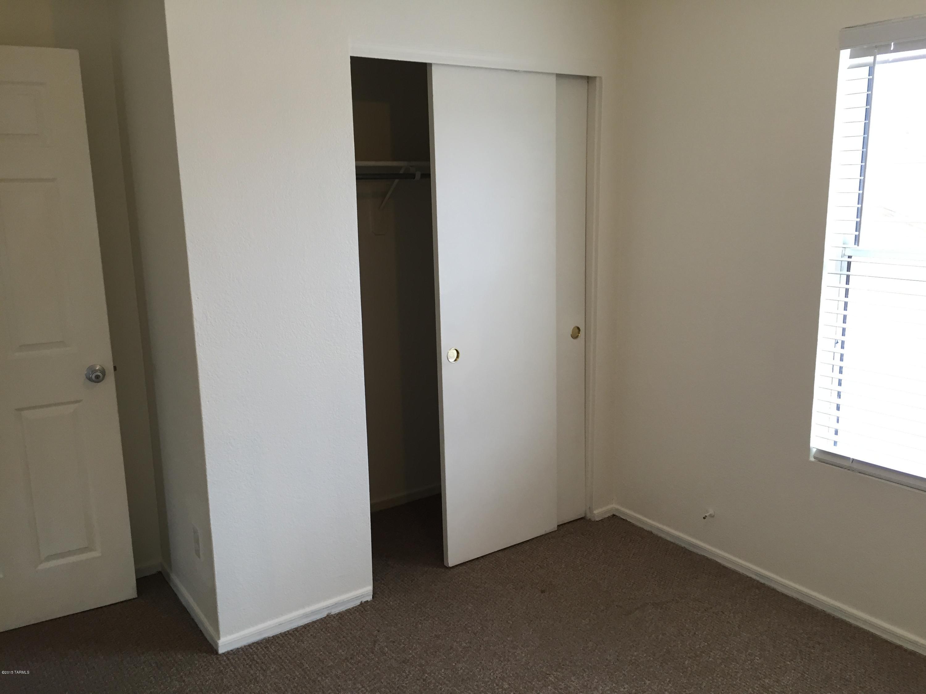 Arroyo Vista (1-166) - Residential Lease