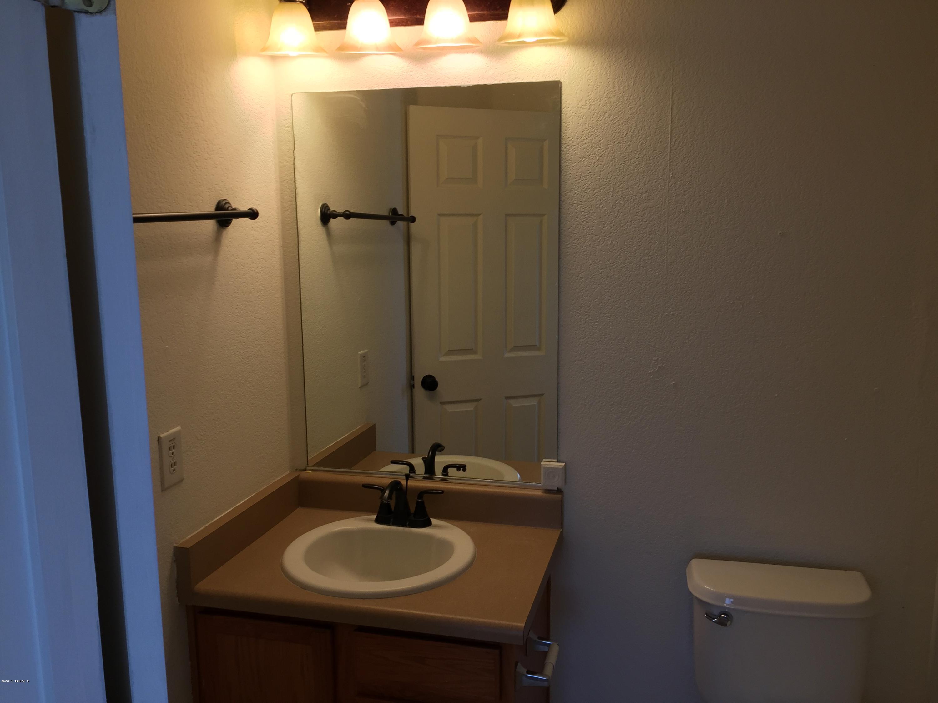 Arroyo Vista (1-166) - Residential Lease