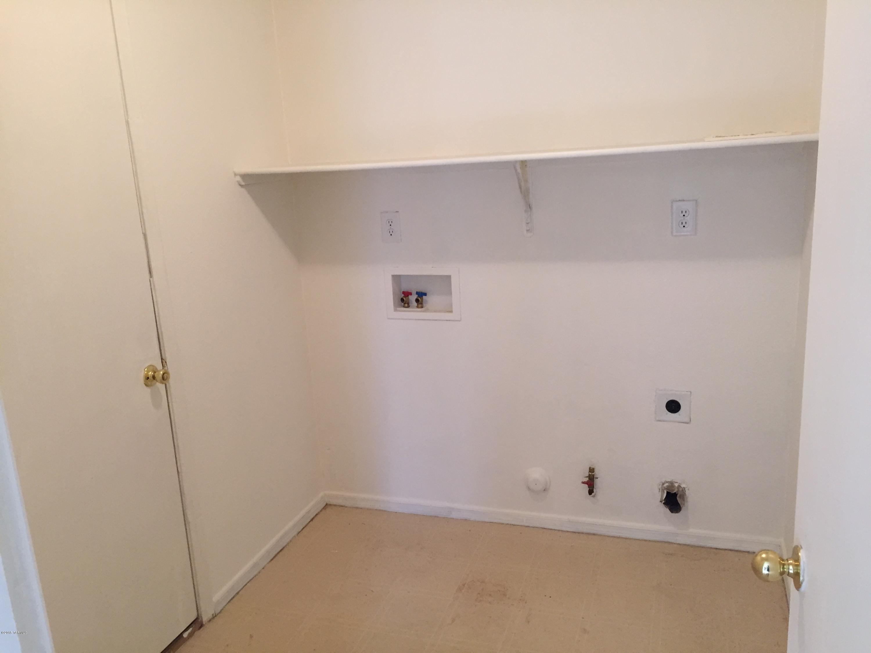 Arroyo Vista (1-166) - Residential Lease