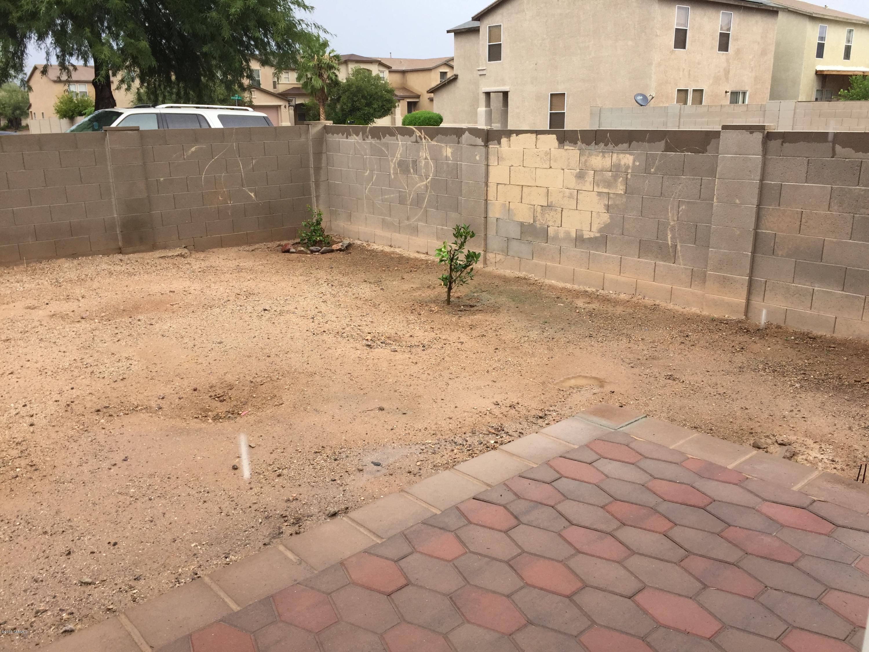 Arroyo Vista (1-166) - Residential Lease