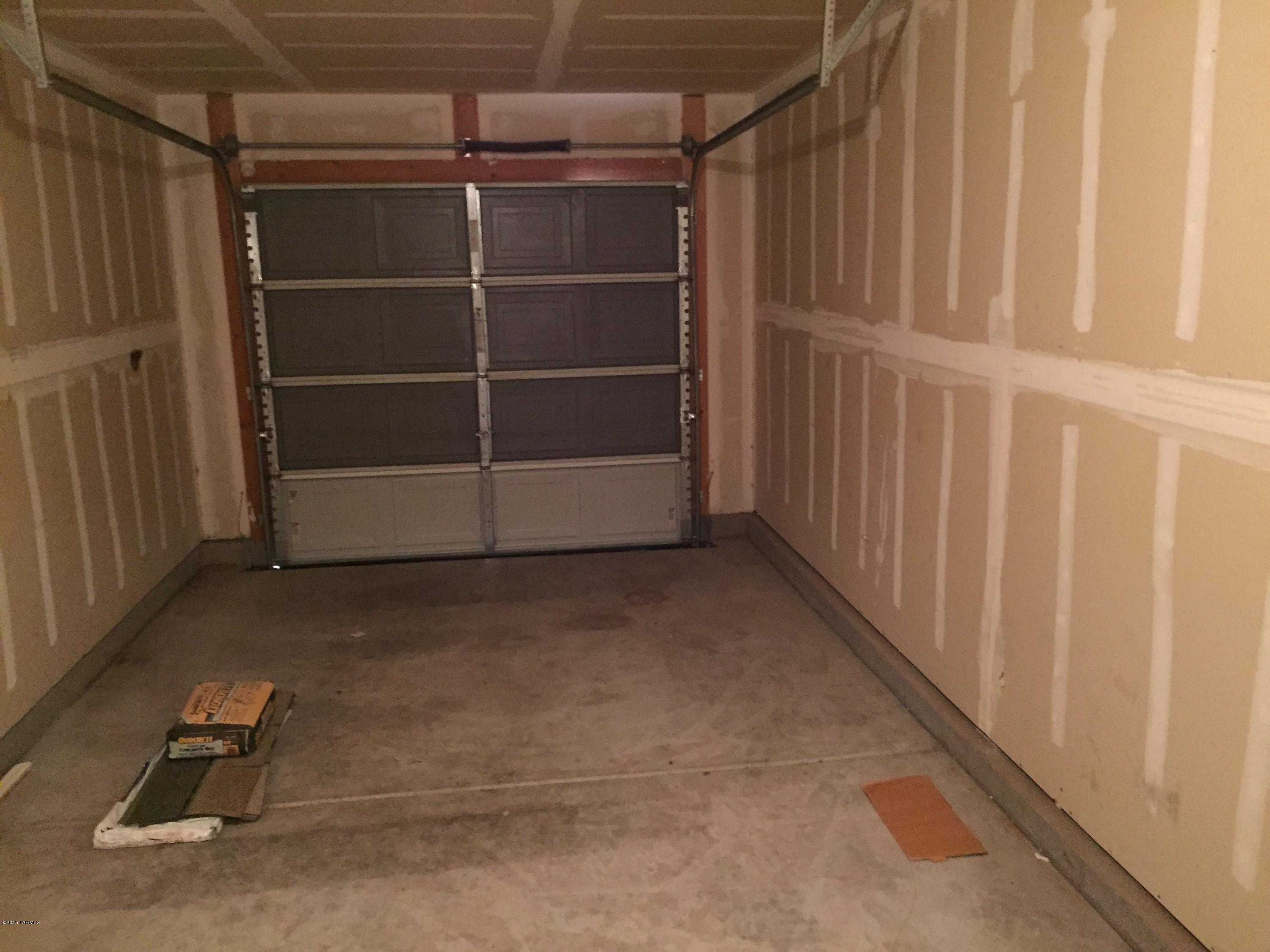 Arroyo Vista (1-166) - Residential Lease