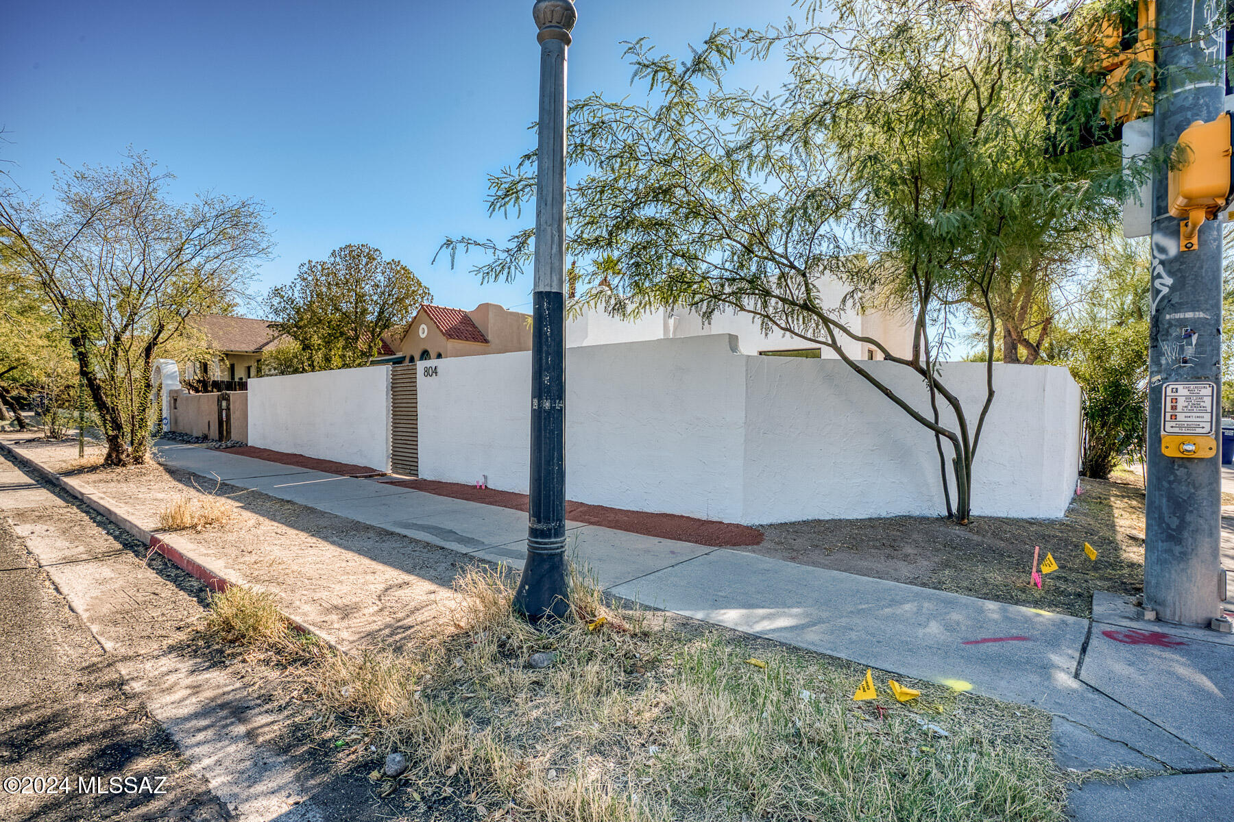 804 E 7Th Street