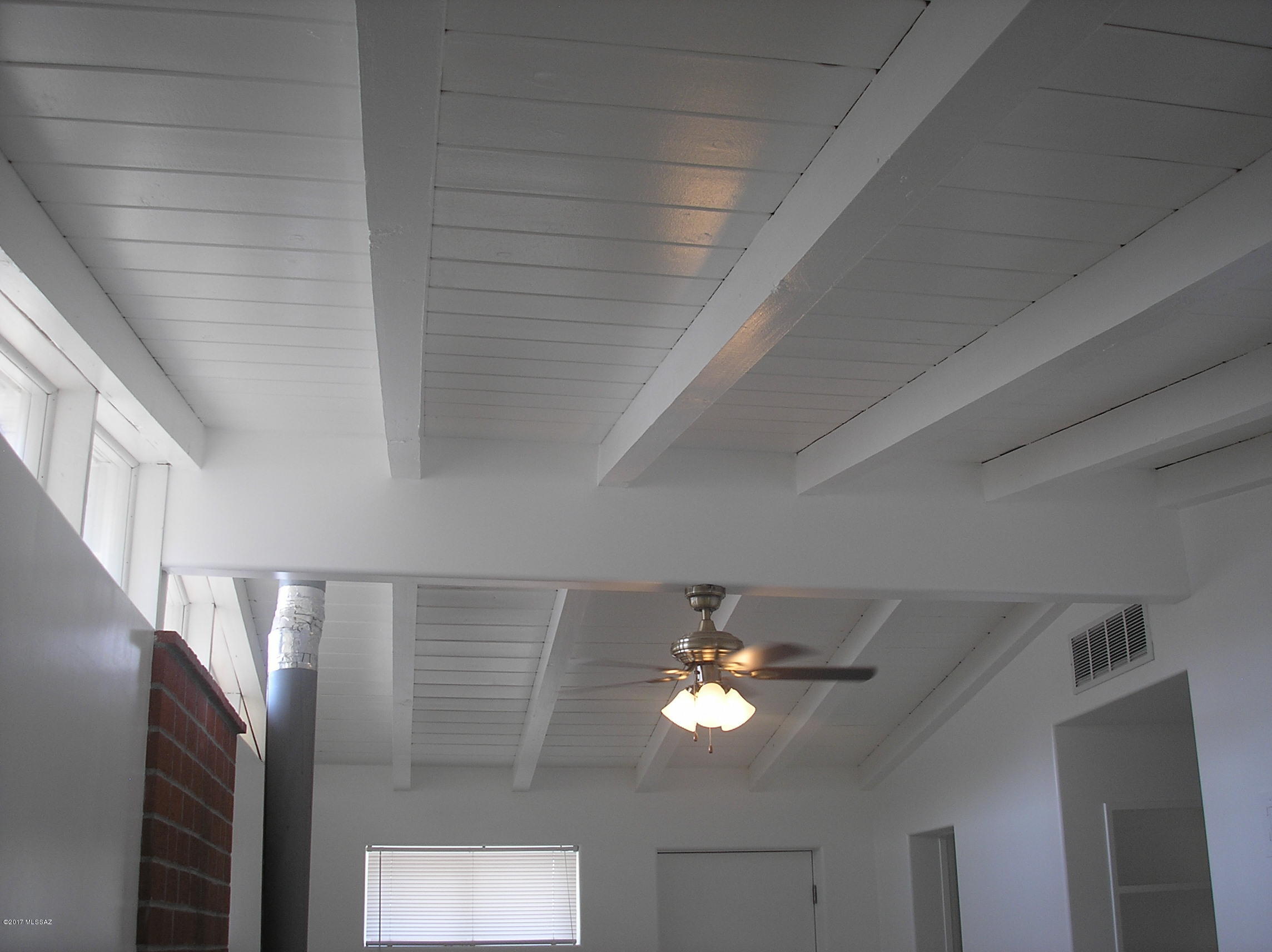 Unsubdivided - Residential Lease