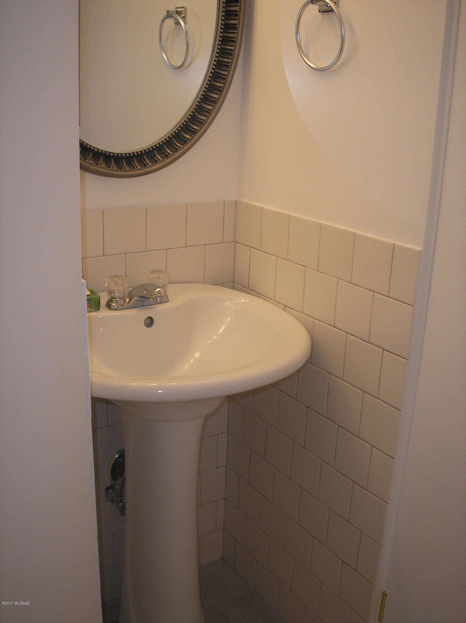 Unsubdivided - Residential Lease