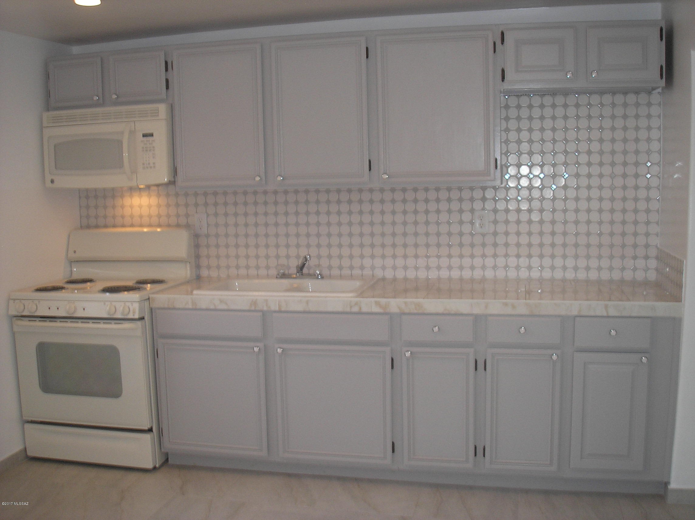 Unsubdivided - Residential Lease