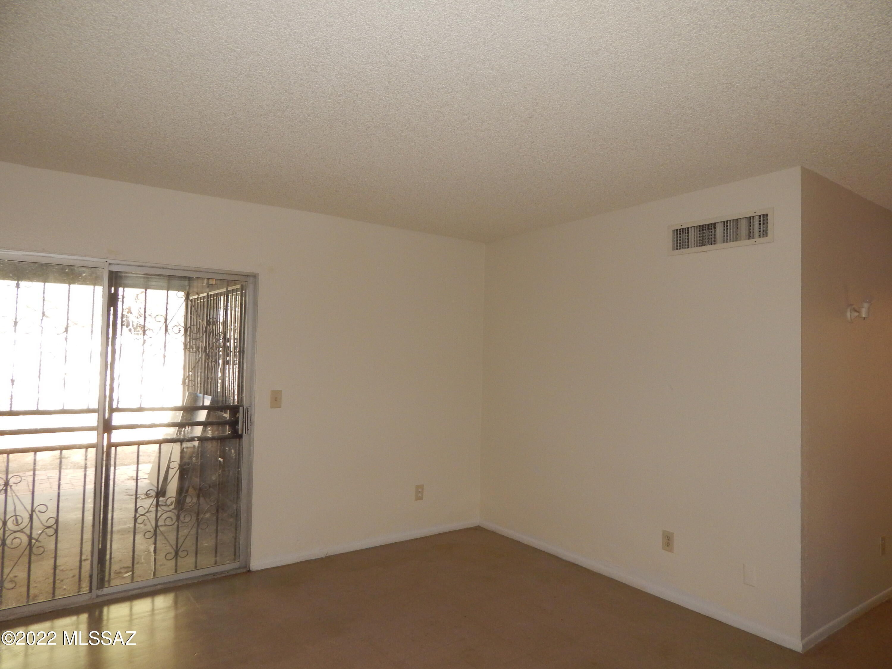 Coronado Heights - Residential Lease