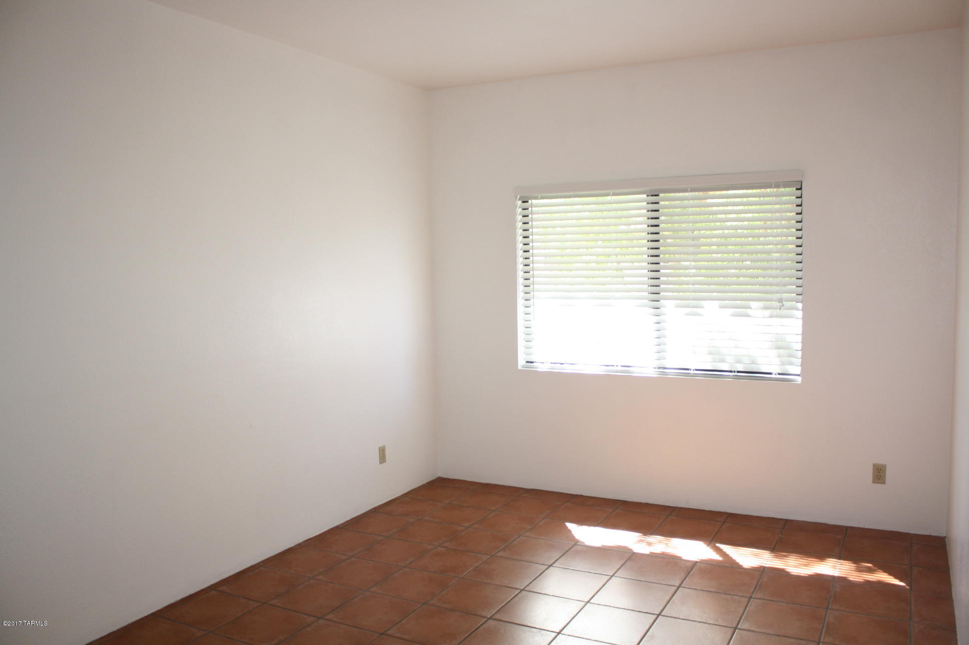 Skyline Springs Condos - Residential Lease