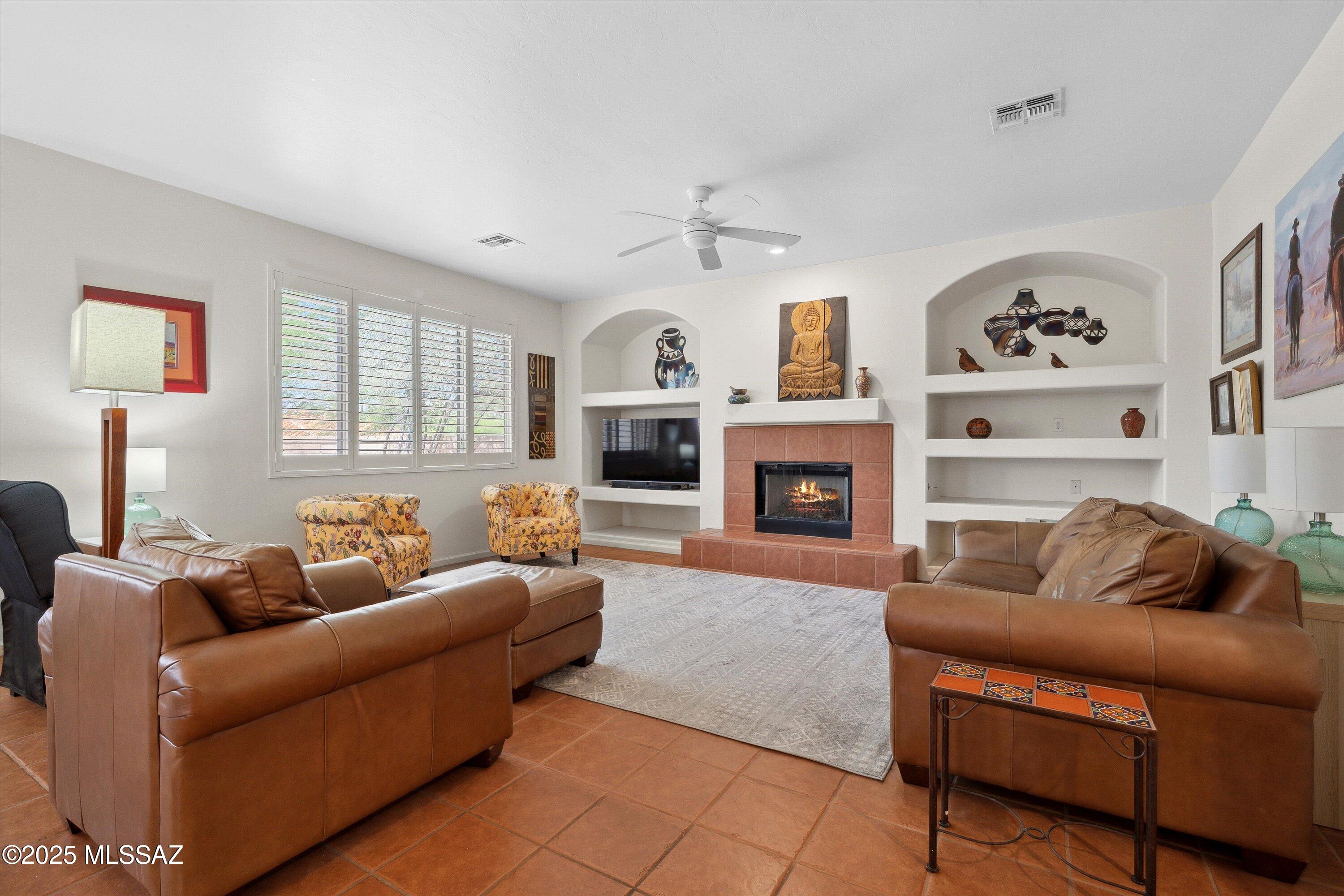 7274 E Placita Rancho La Cholla