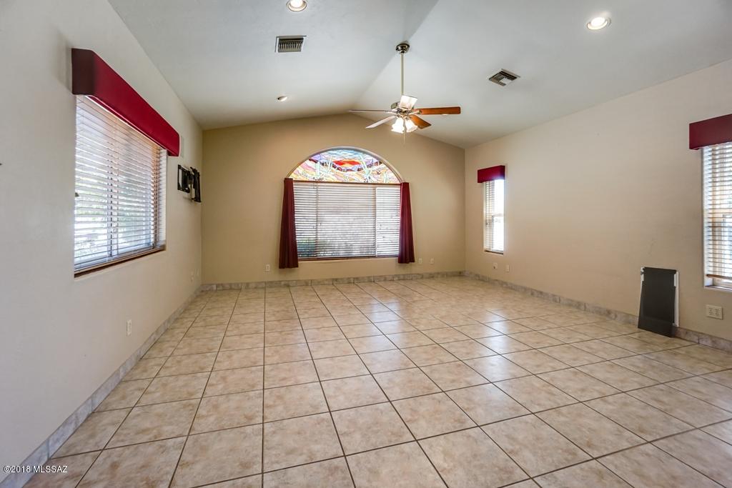 Highland Trails (1-43) - Residential Lease