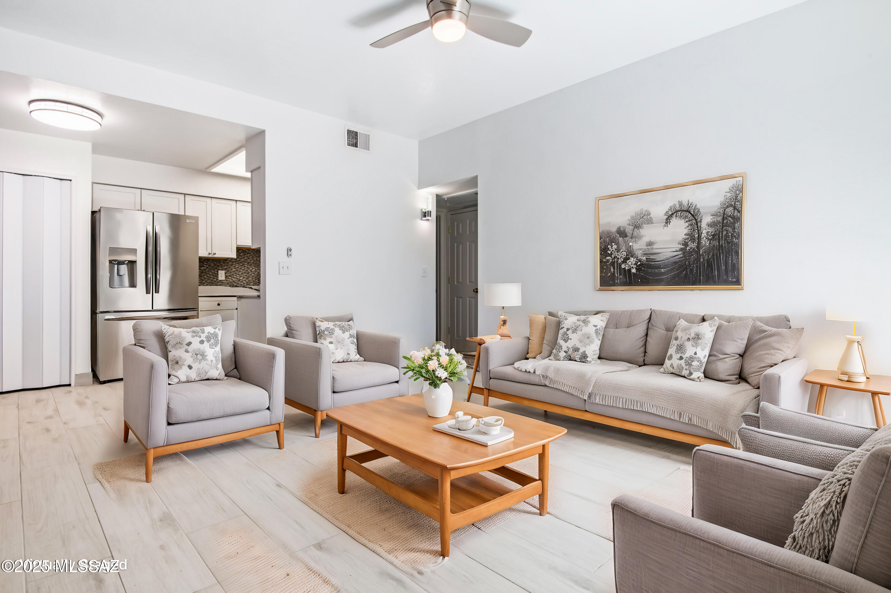 5750 N Camino Esplendora 115