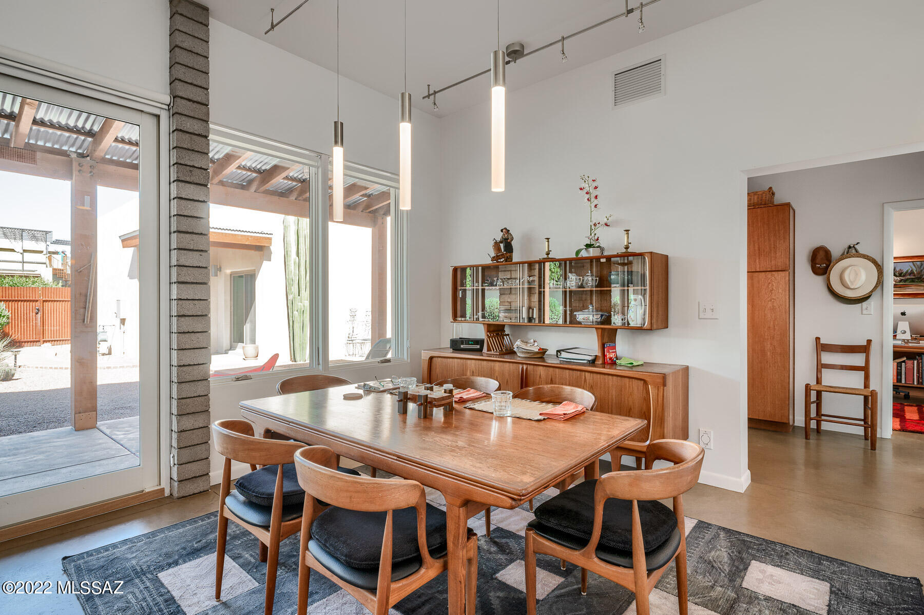 Mercado District of Menlo Park Blks A-D (1-100) - Residential