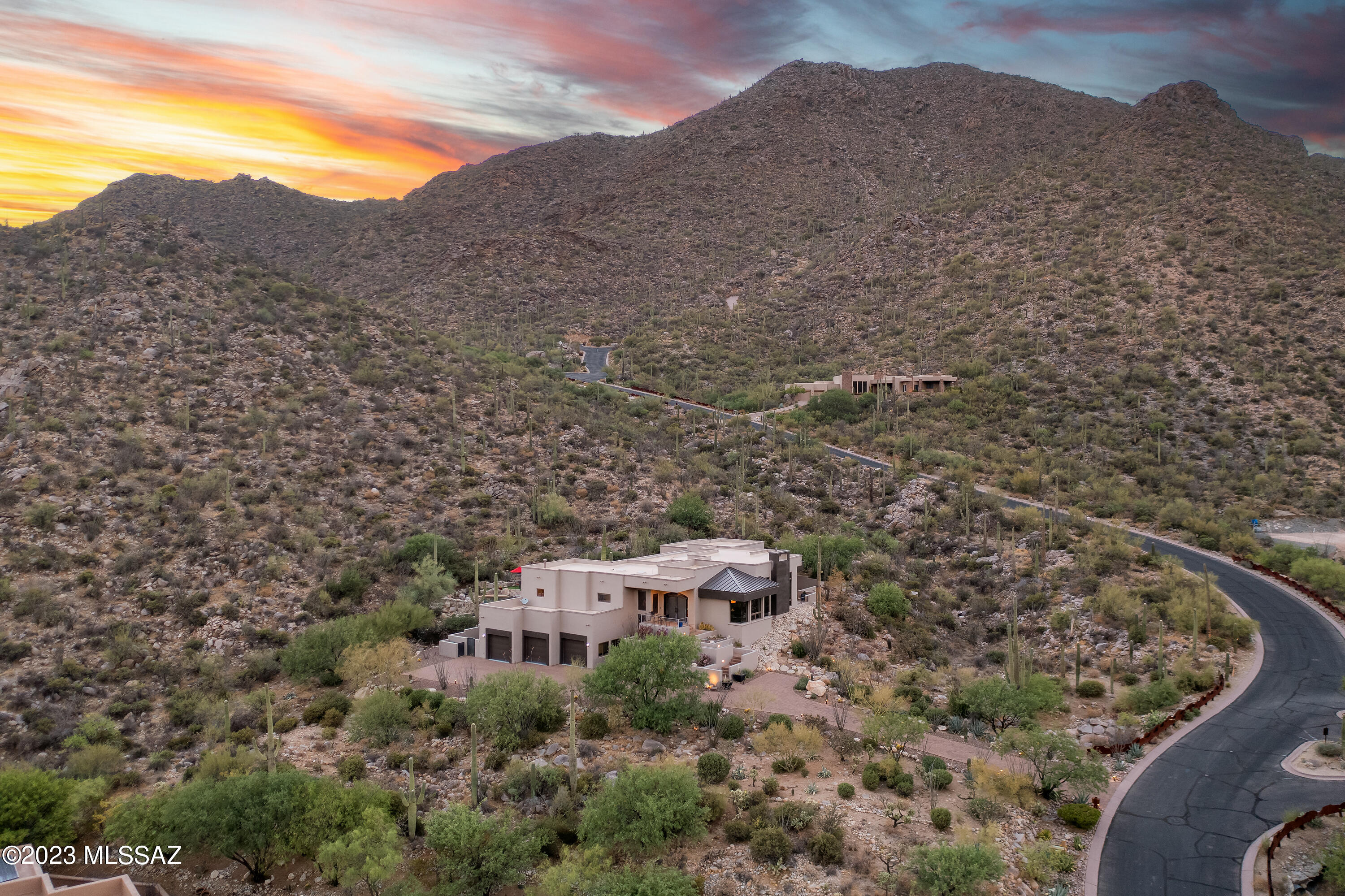 Canyon Pass III At Dove Mountain (111-181) - Residential