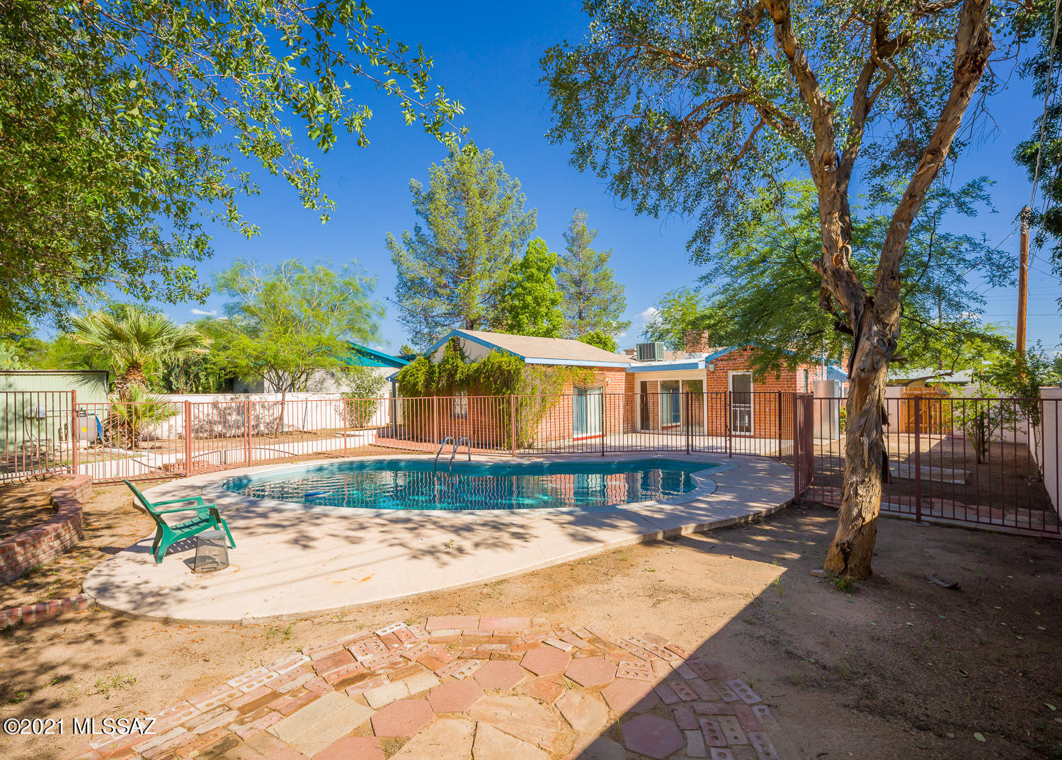 Brentwood - Residential