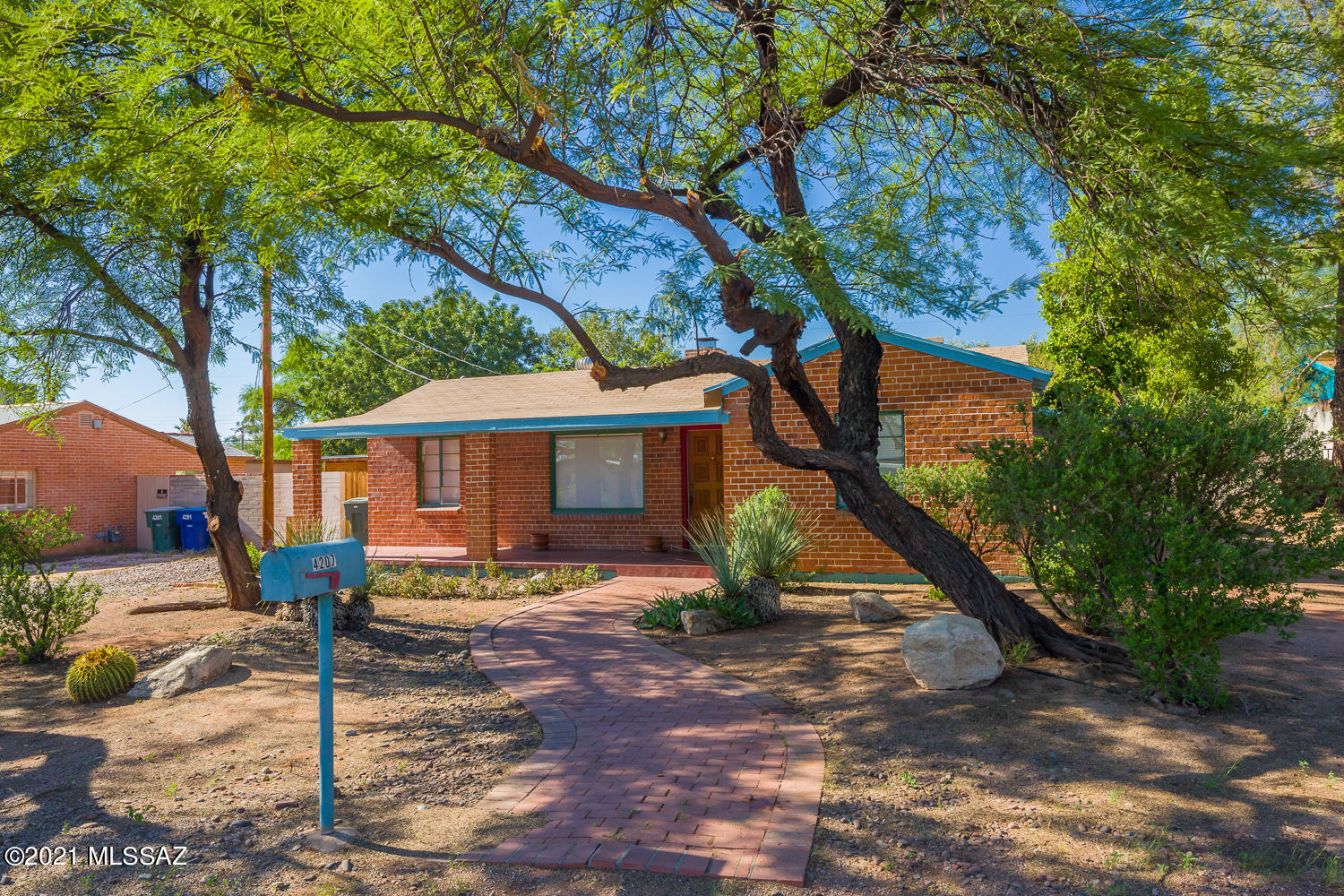 Brentwood - Residential