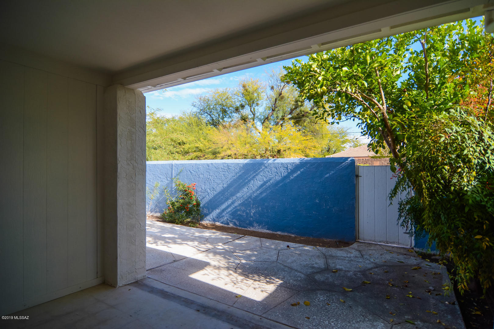 La Toluca Townhouses - Residential