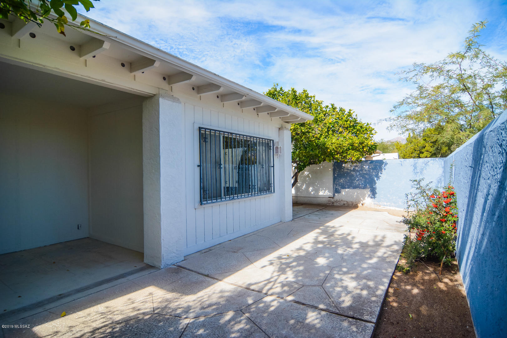 La Toluca Townhouses - Residential