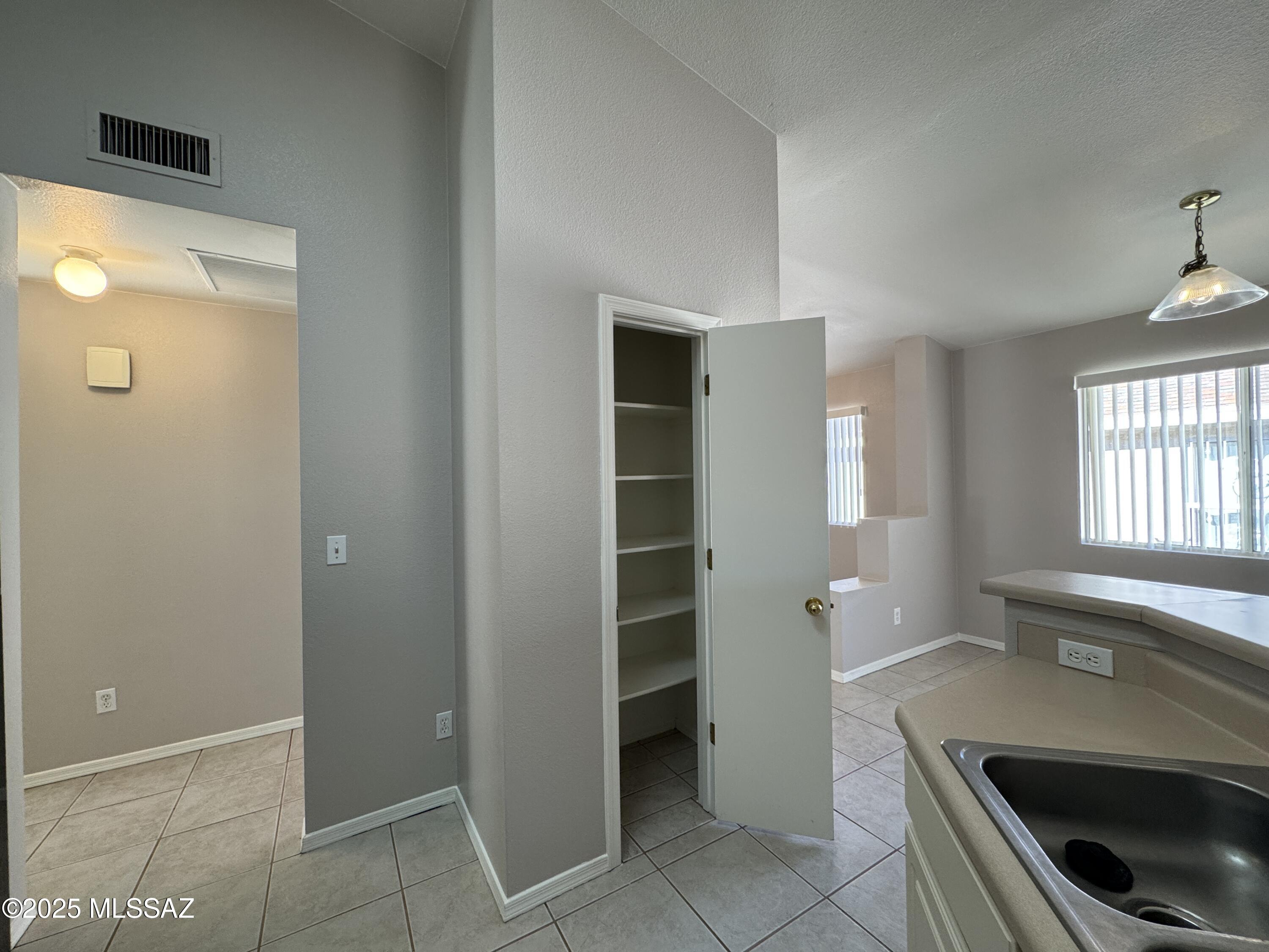 Casa De Kino (1-156) - Residential Lease