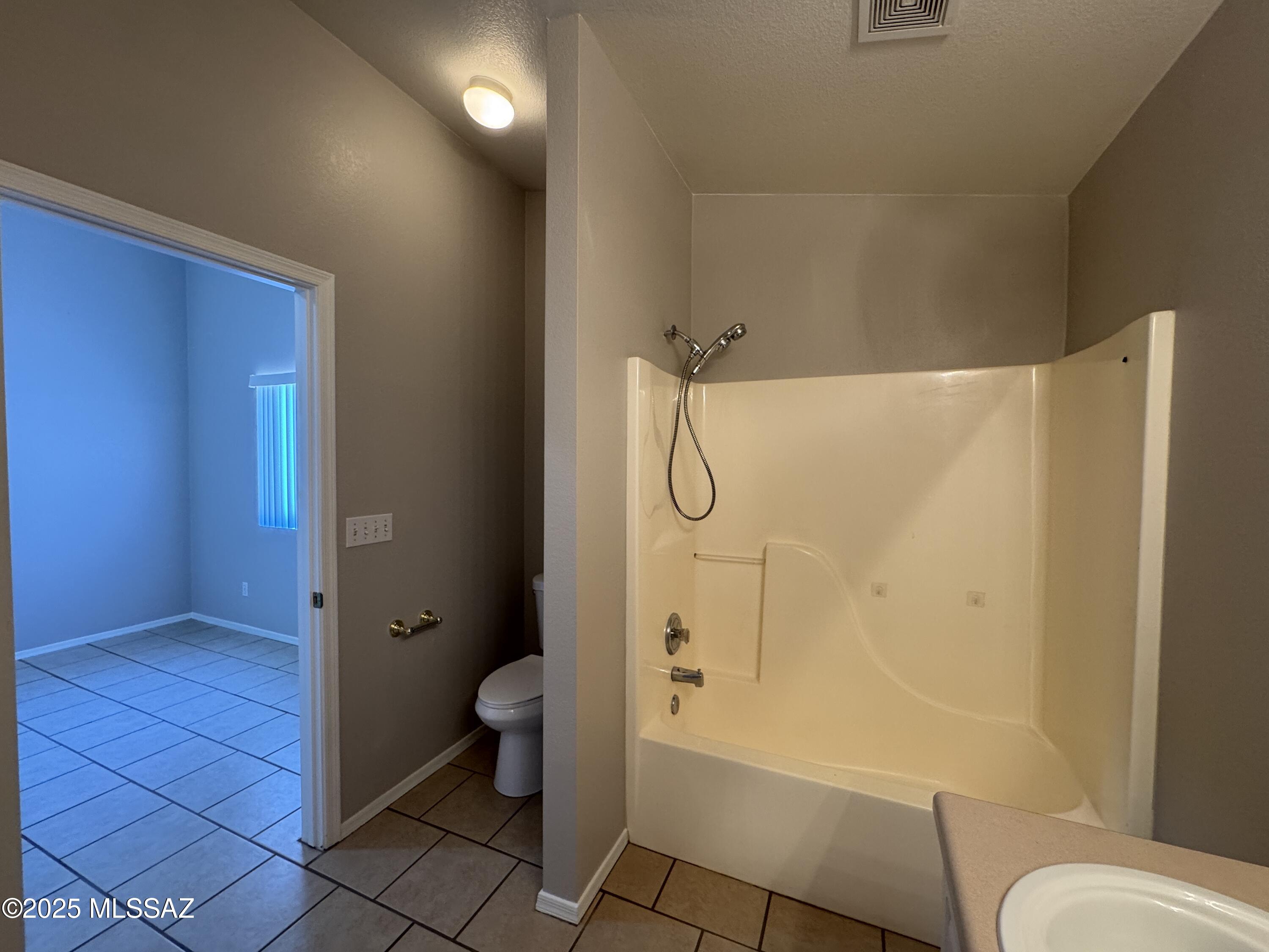 Casa De Kino (1-156) - Residential Lease