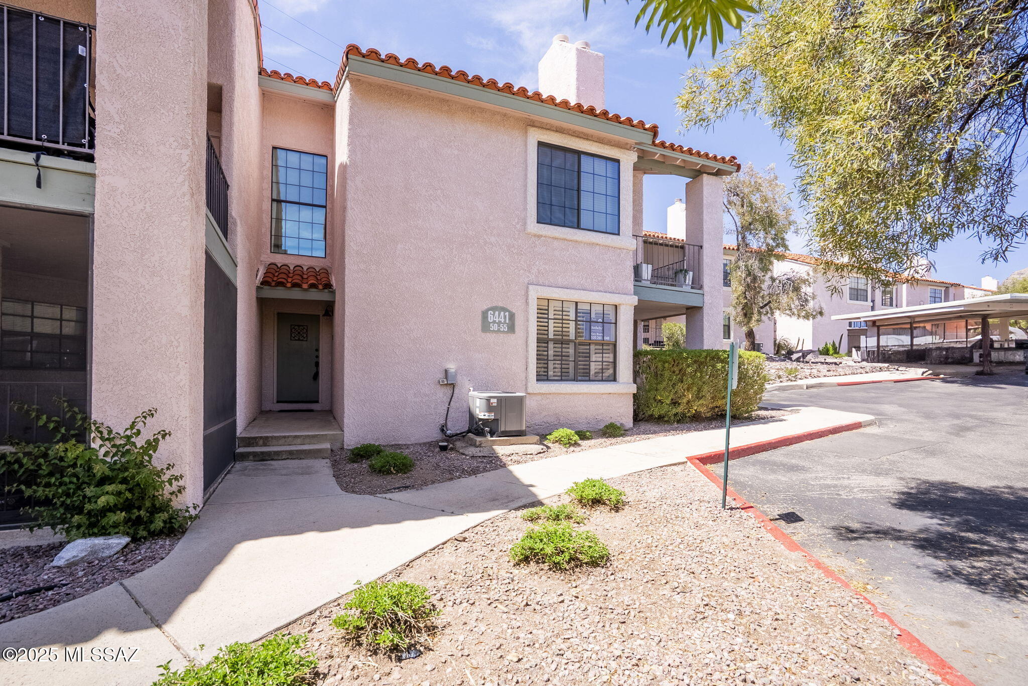 6441 N Tierra De Las Catalinas 55