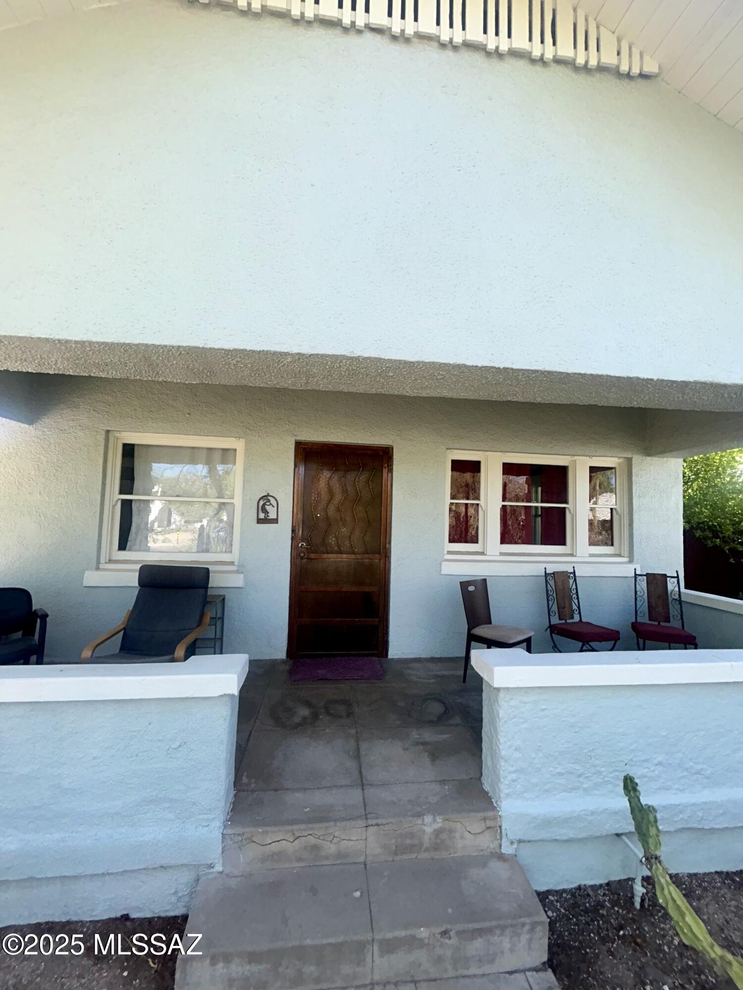 1220 N 1st Avenue