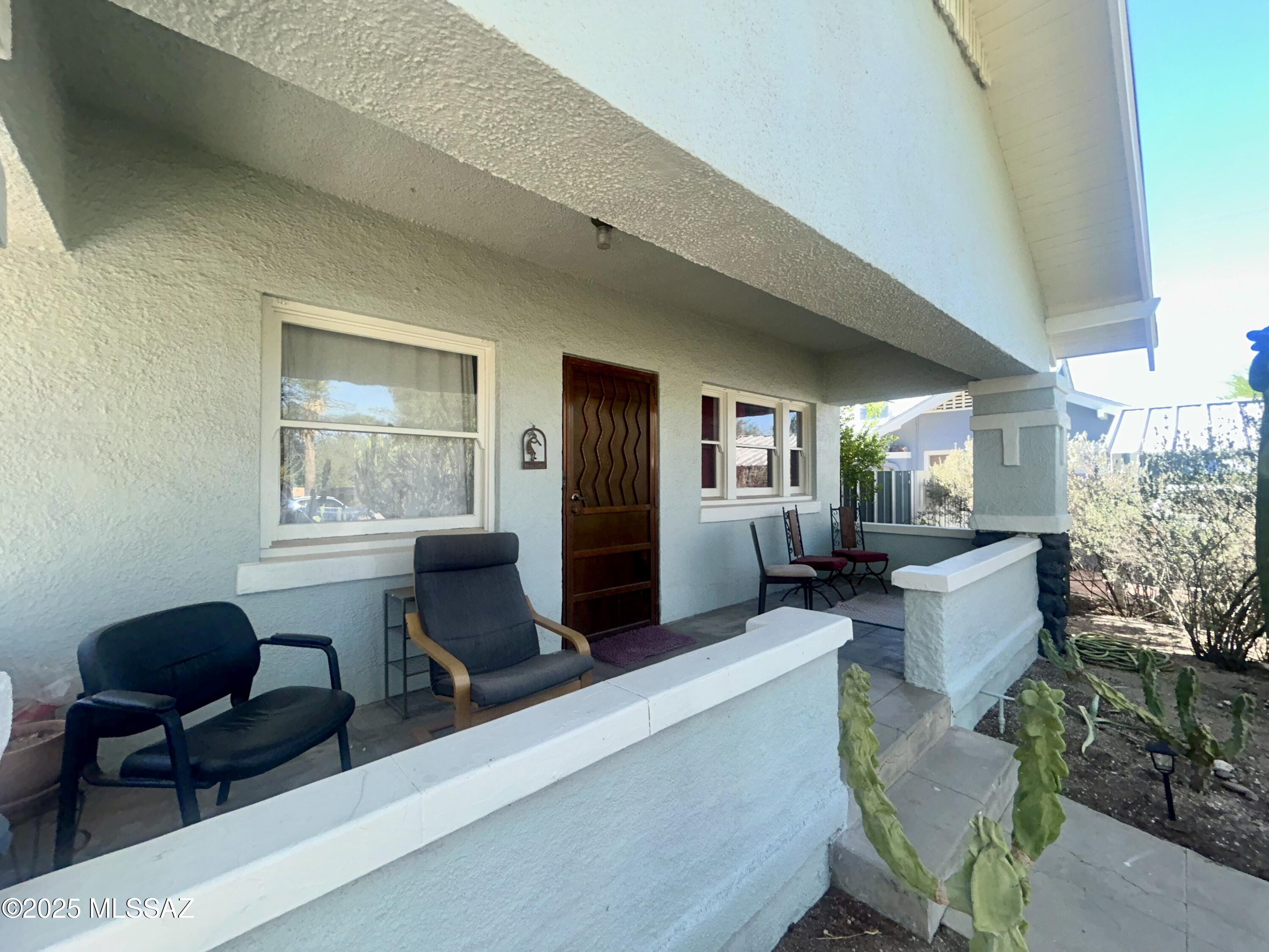 1220 N 1st Avenue