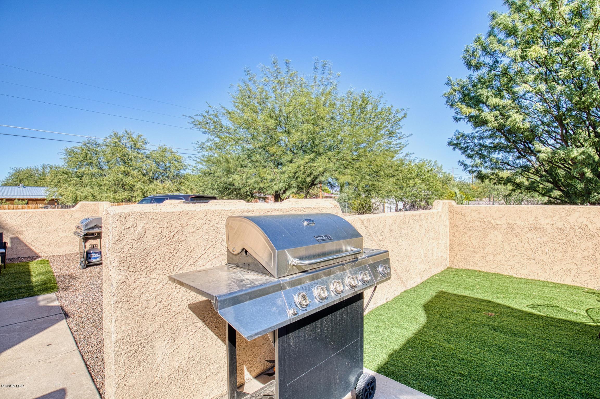 Jefferson Park - Residential Lease