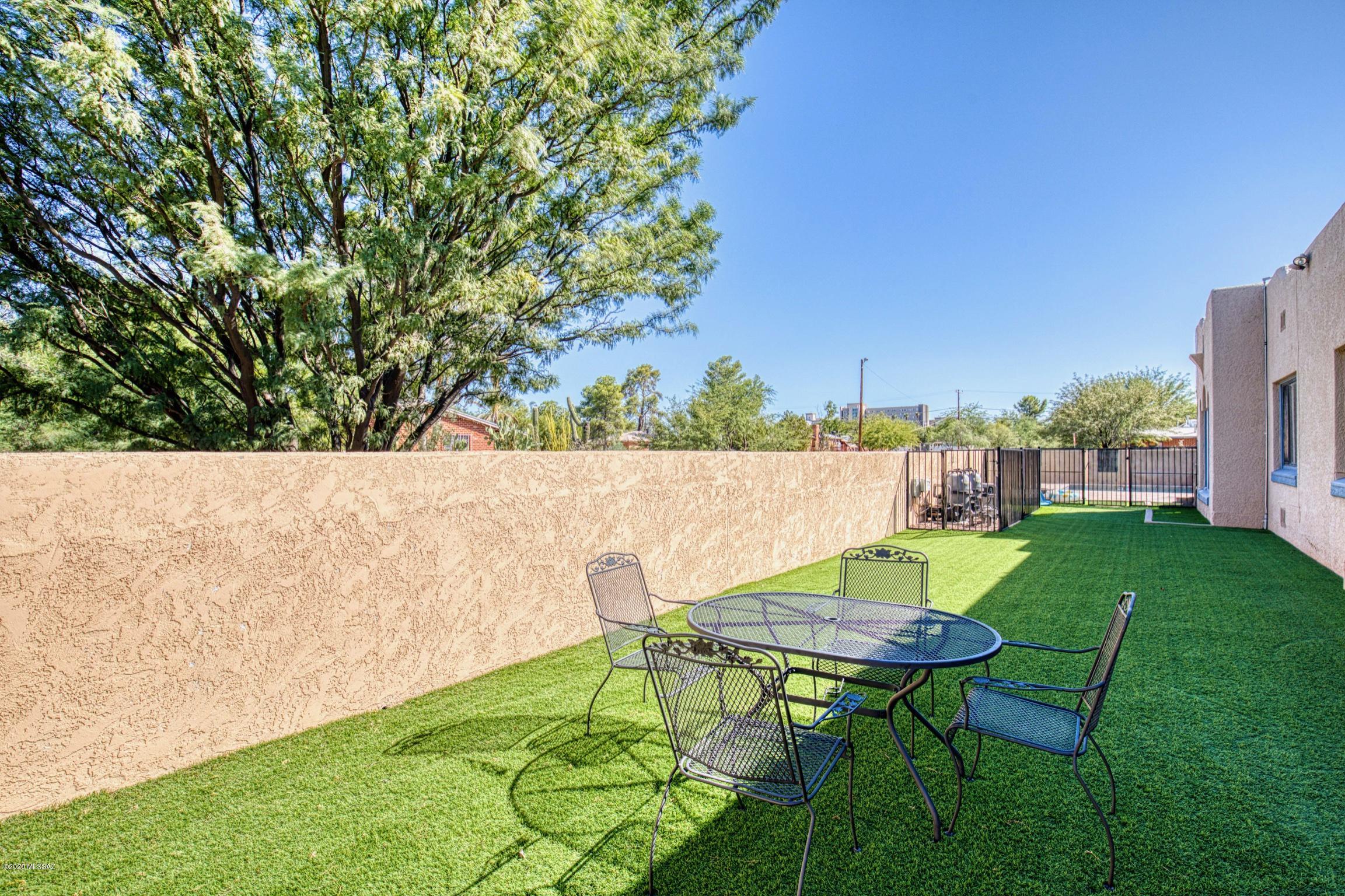 Jefferson Park - Residential Lease