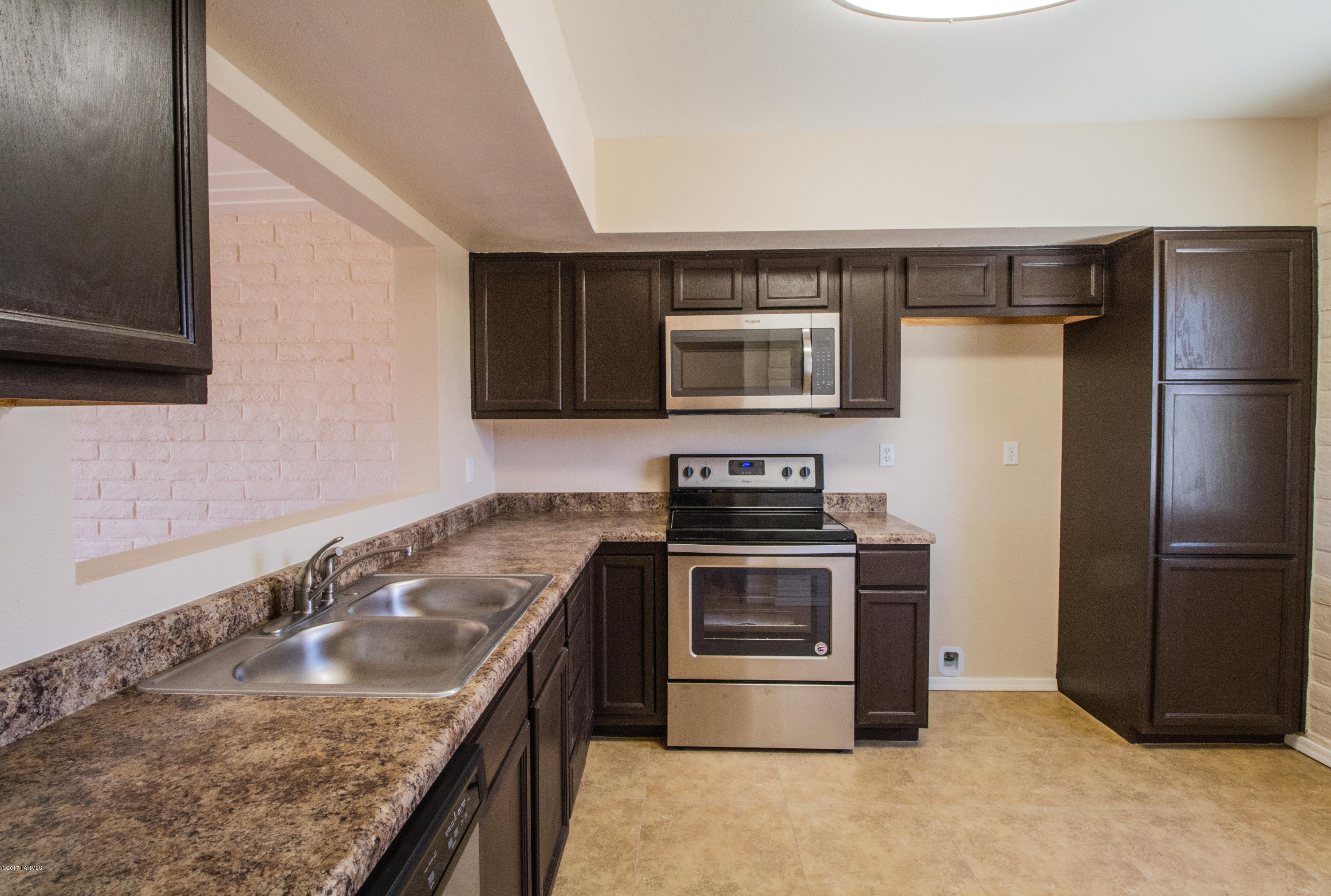 Kennedy Park Twnhss (1-125) - Residential