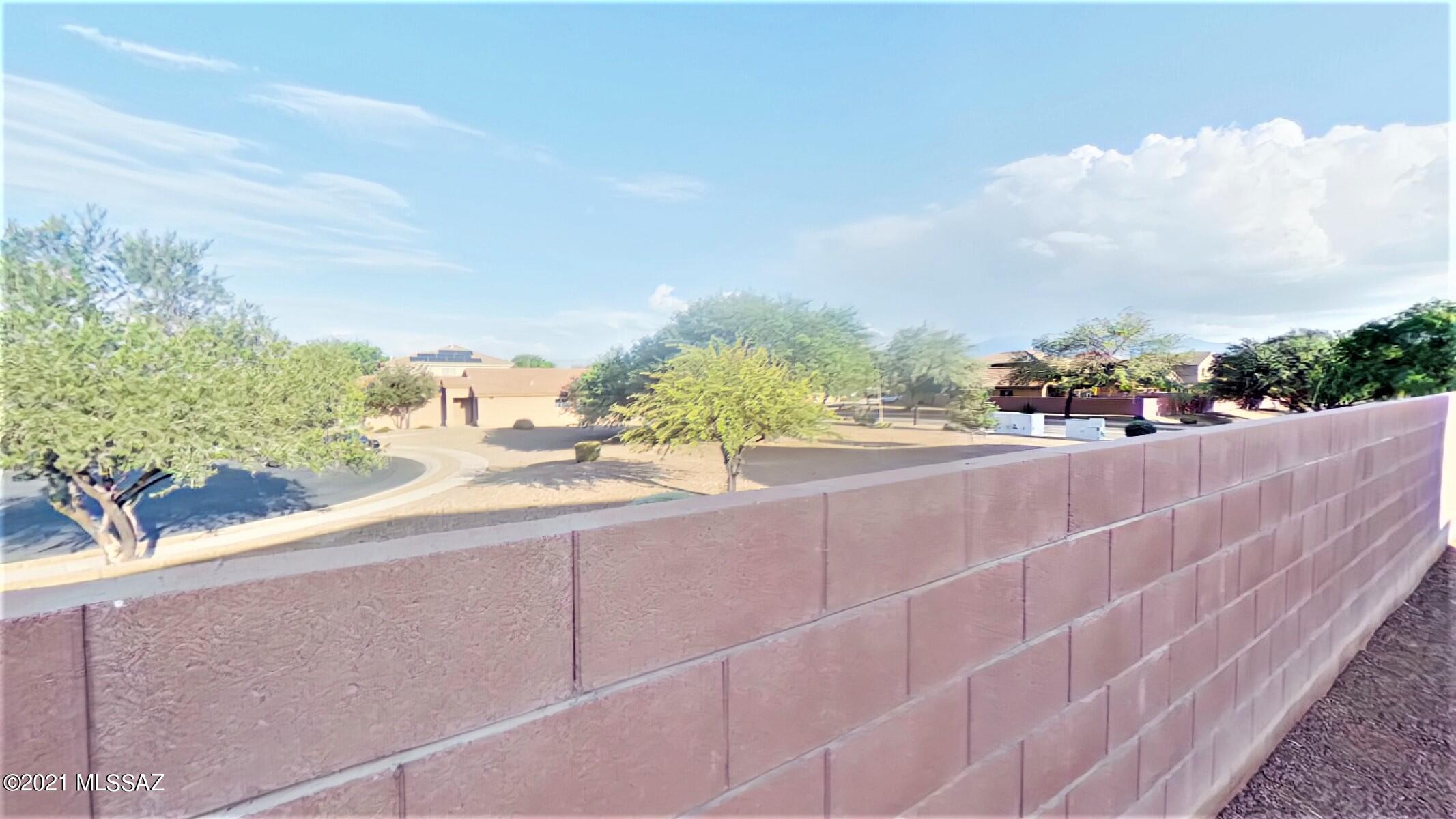 Los Arroyos Resub - Residential