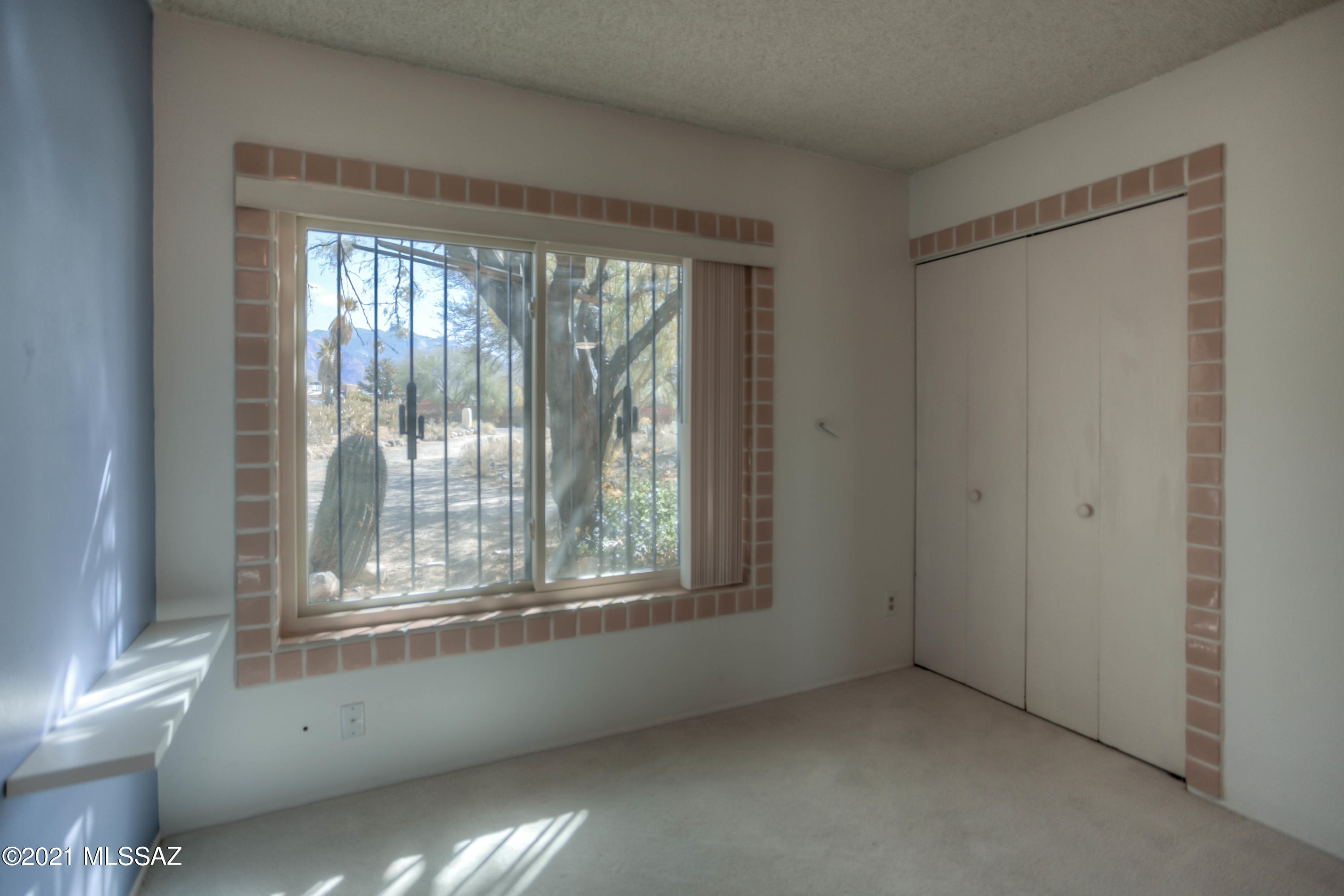 Casas Adobes West (1-220) - Residential