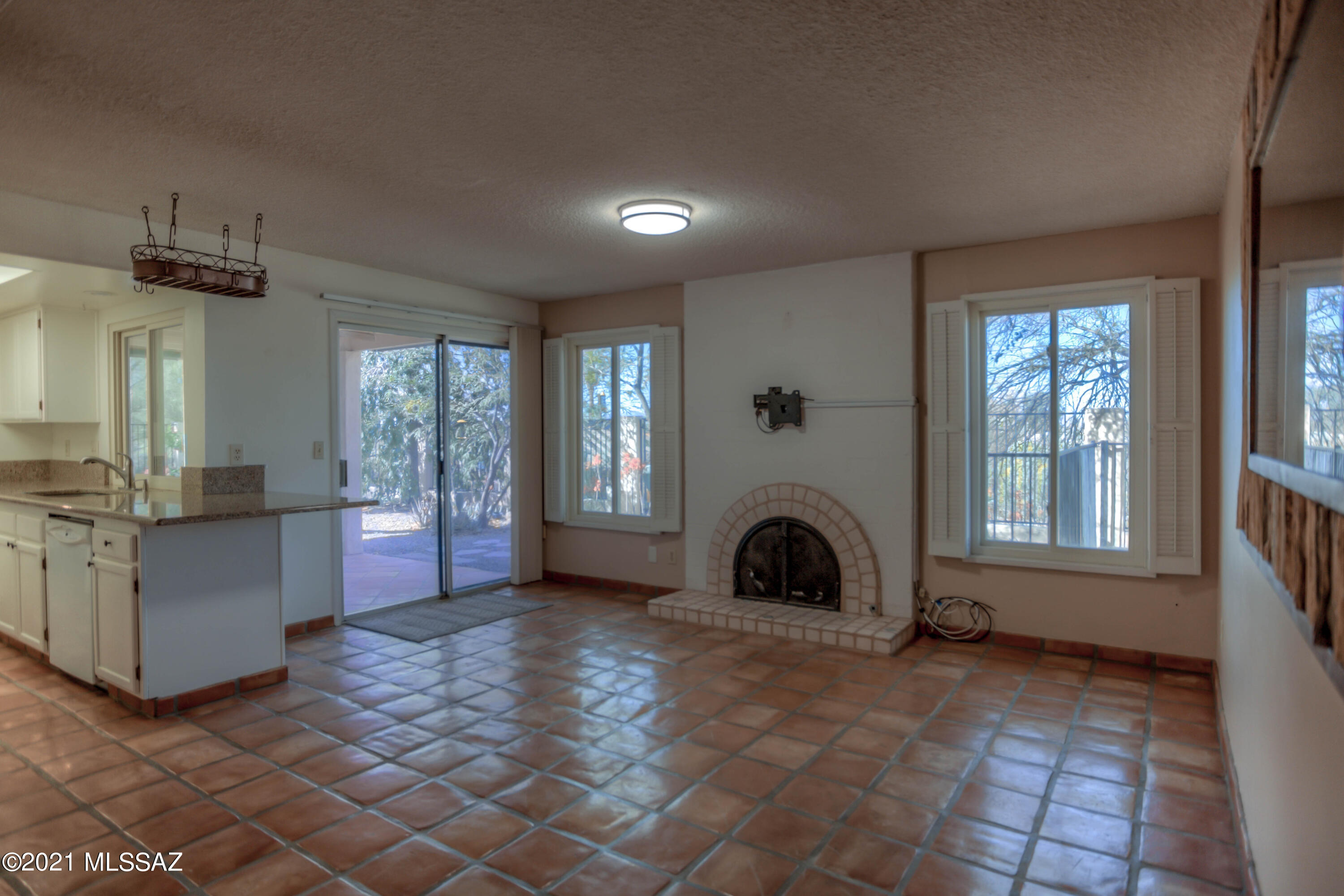Casas Adobes West (1-220) - Residential
