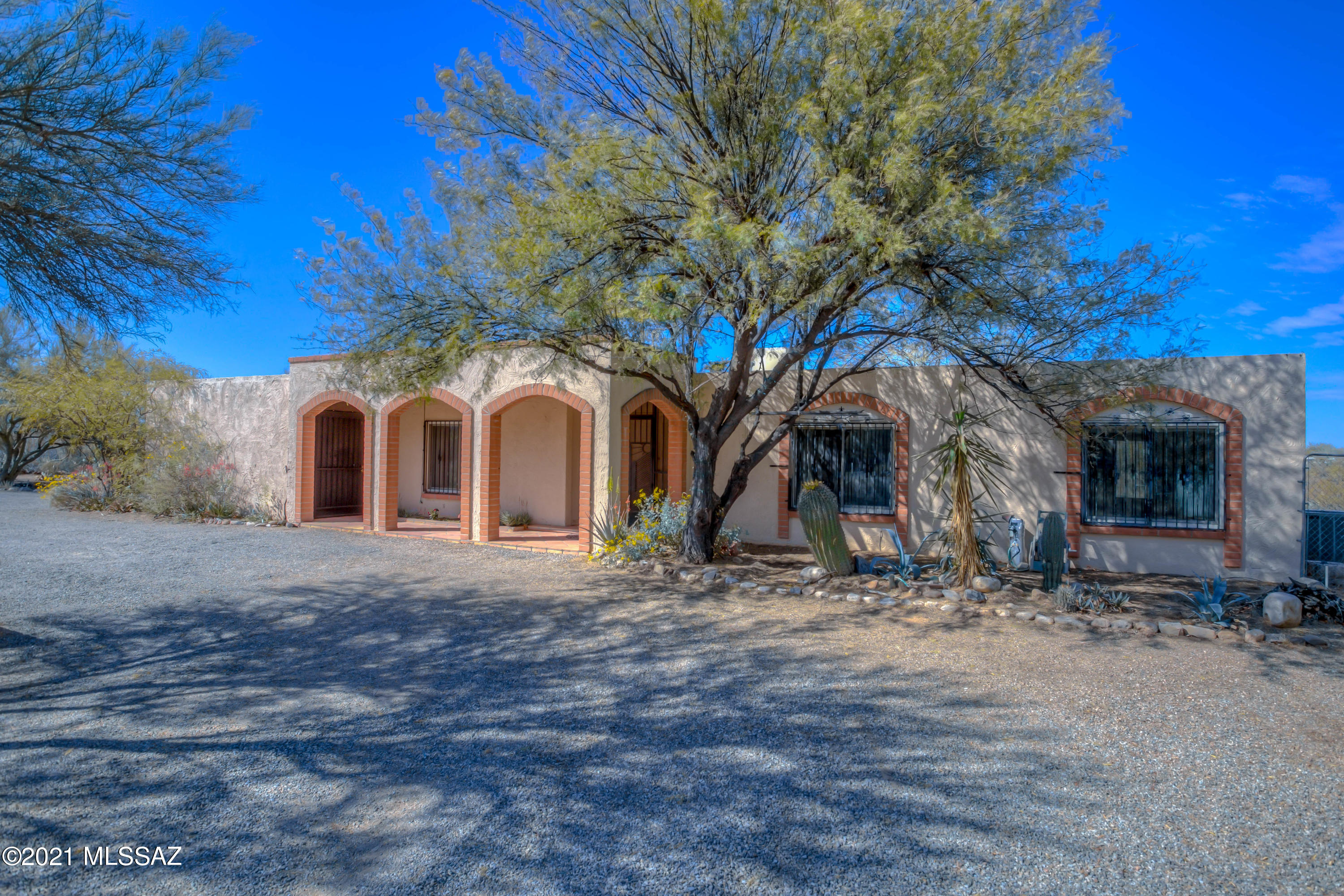 Casas Adobes West (1-220) - Residential