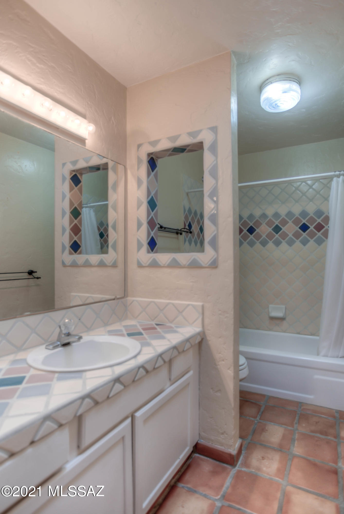 Casas Adobes West (1-220) - Residential