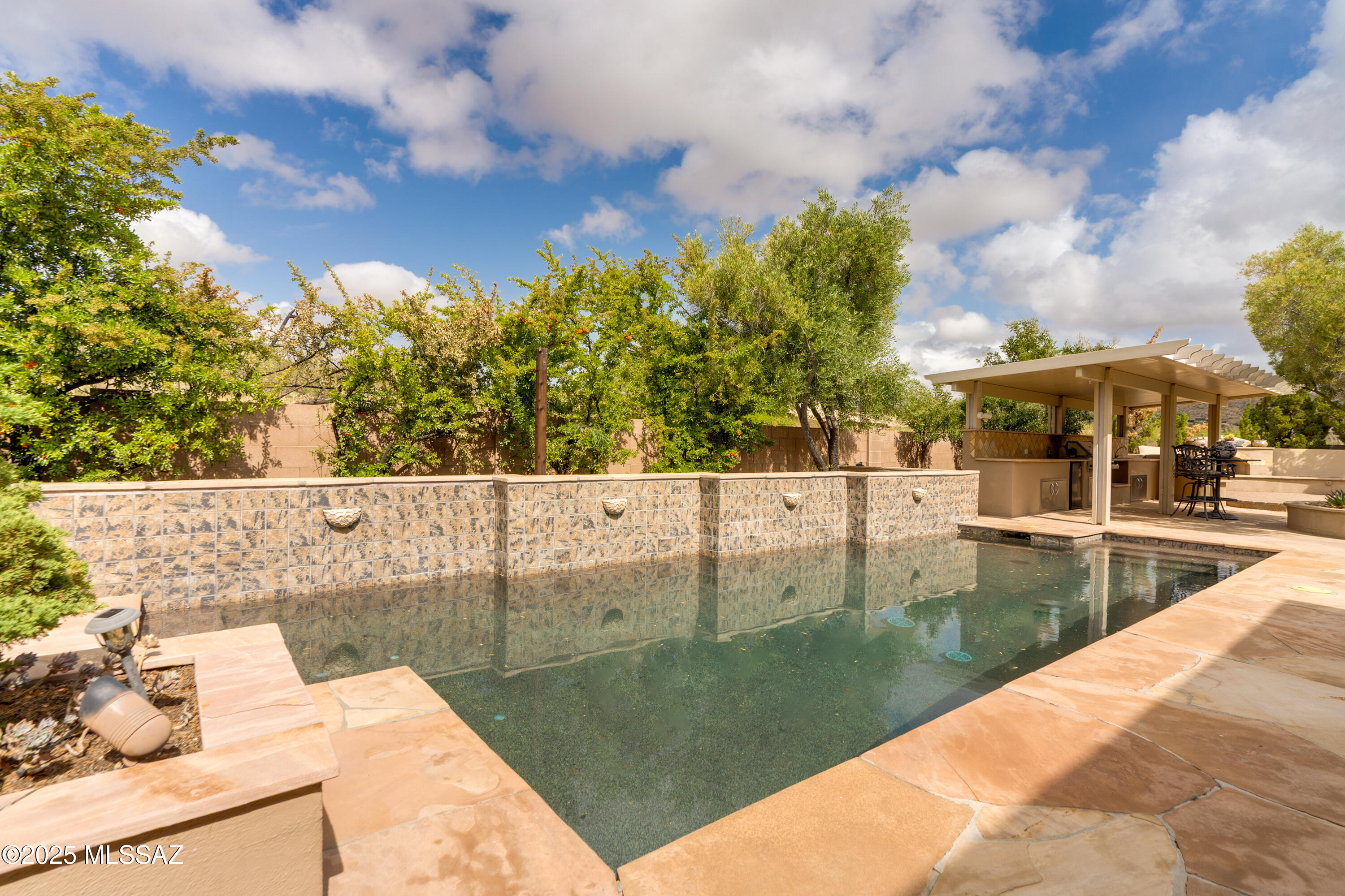 36330 S Desert Sun Drive
