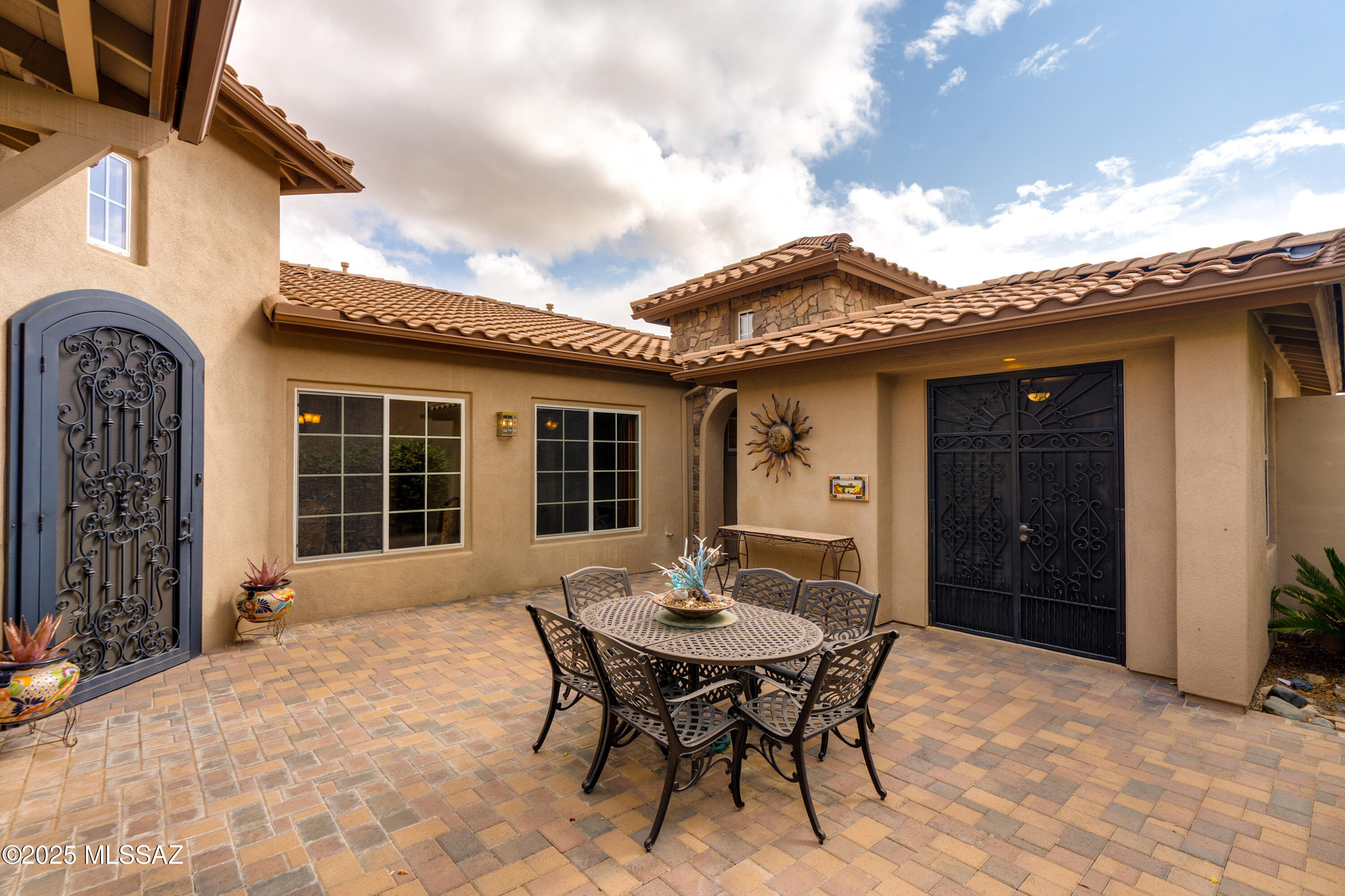 36330 S Desert Sun Drive