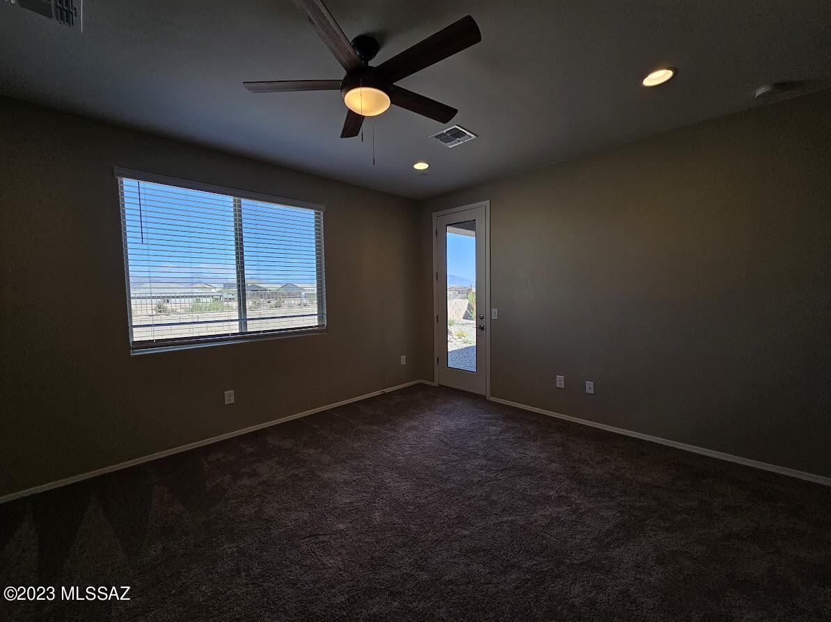 Gladden Farms BLK 30 - Residential Lease