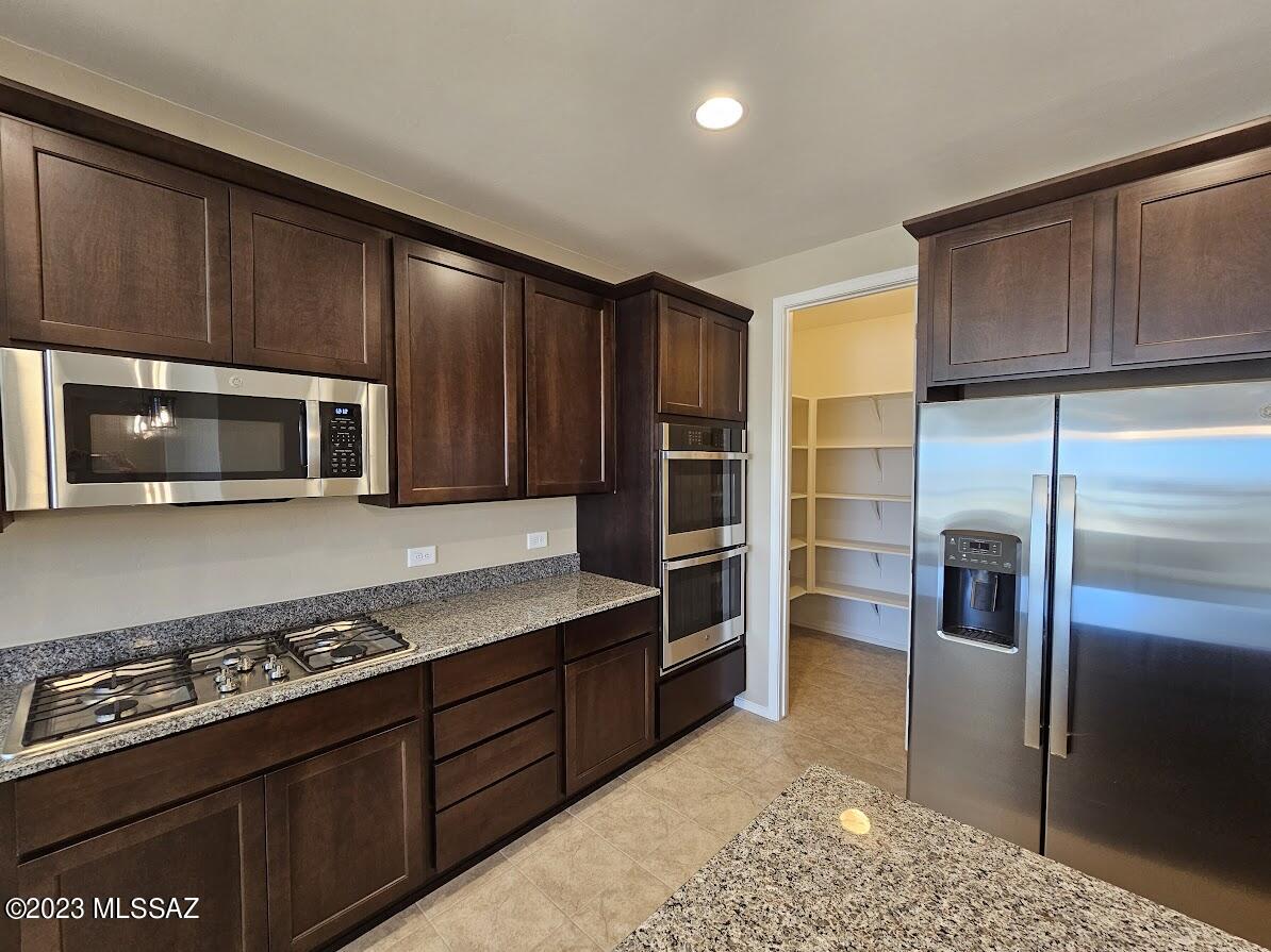 Gladden Farms BLK 30 - Residential Lease