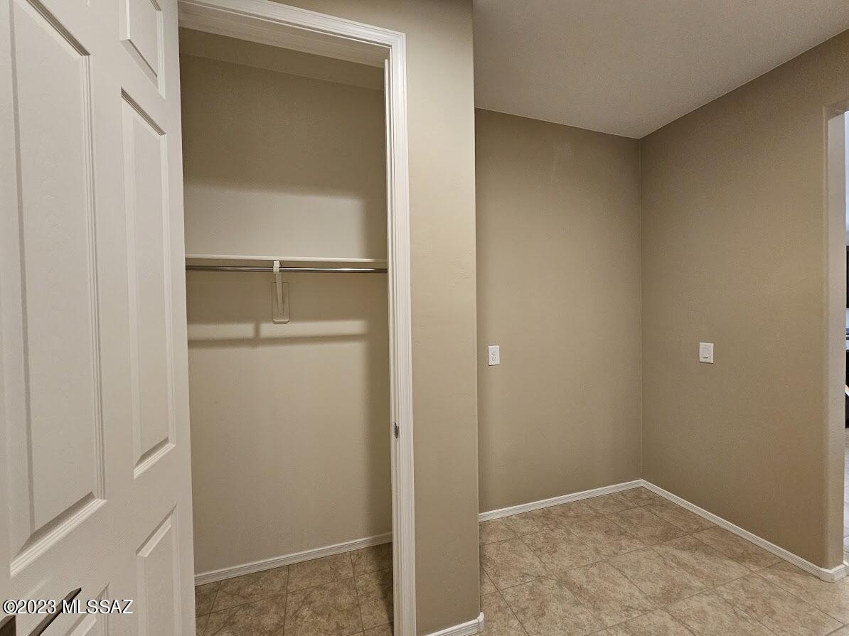 Gladden Farms BLK 30 - Residential Lease
