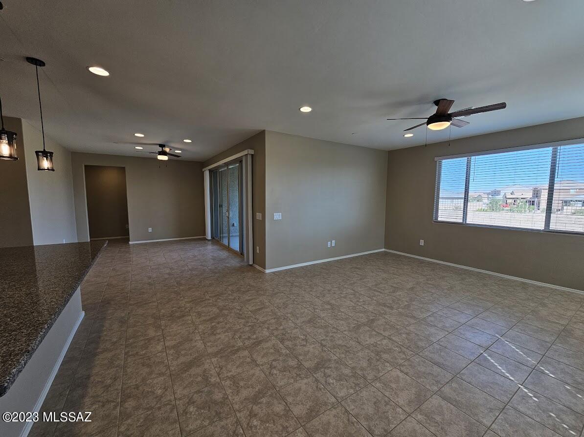 Gladden Farms BLK 30 - Residential Lease