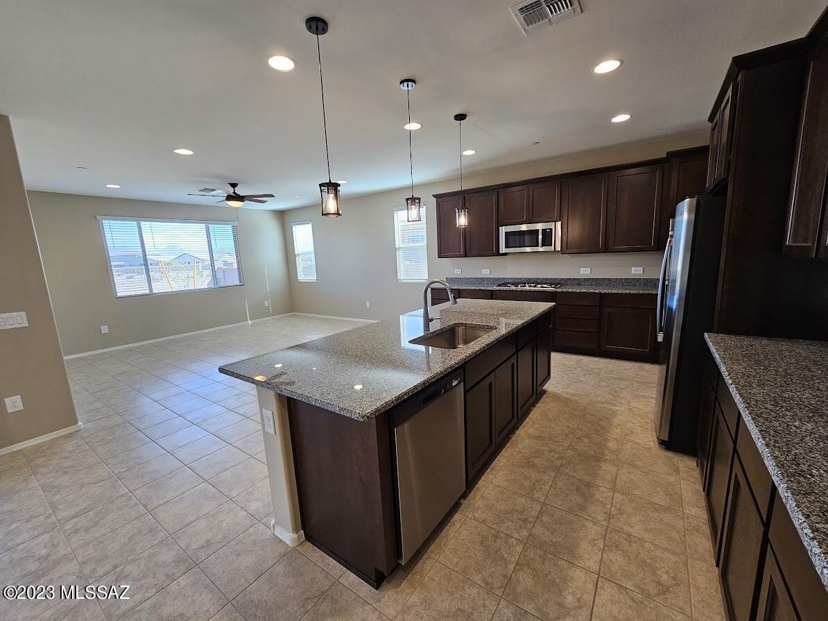 Gladden Farms BLK 30 - Residential Lease