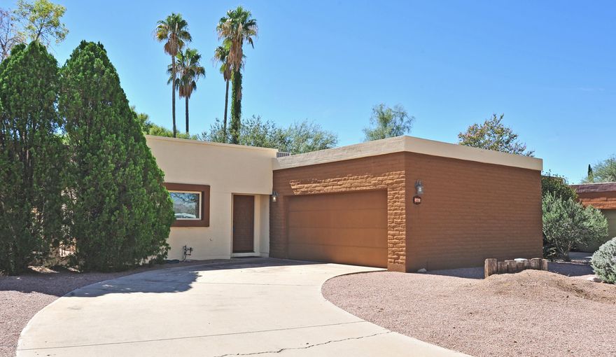 This terrific move-in ready home in located in the desirable Arcadia Square neighborhood.  There are two parks and a community pool and spa for residents to enjoy. This home has bamboo flooring throughout with interior neutral colors.  Eat in Kitchen includes a range, built in microwave,           dishwasher and refrigerator.  The kitchen overlooks the family room with a gas fireplace. Master bedroom suite has dual sinks, walk in shower and a walk in closet.  Laundry room has an overhead shelf and includes the washer and dryer. Concrete driveway, two car garage with opener.  Good sized yard with a block wall, Covered patio. Great curb appeal and perfect location, within walking distance to restaurants, shopping and movies.